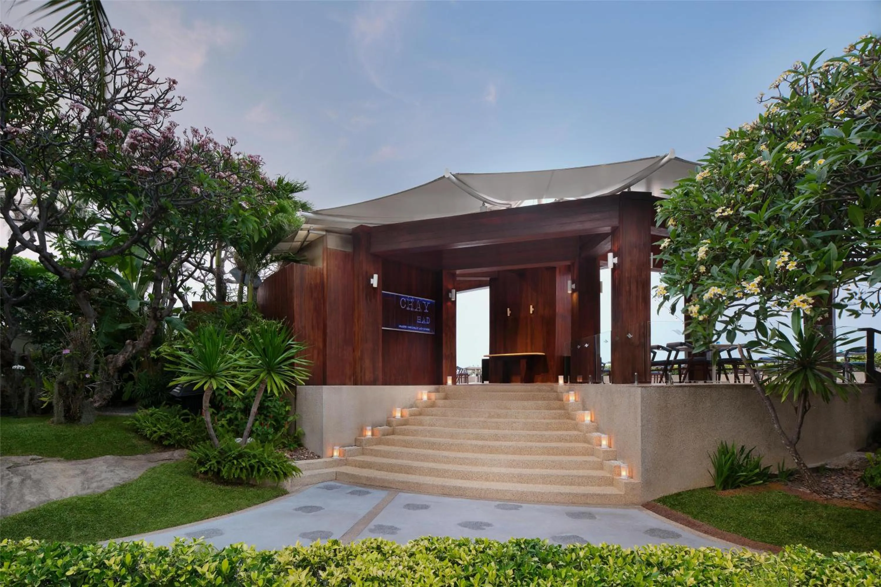 Restaurant/places to eat in Hilton Hua Hin Resort & Spa