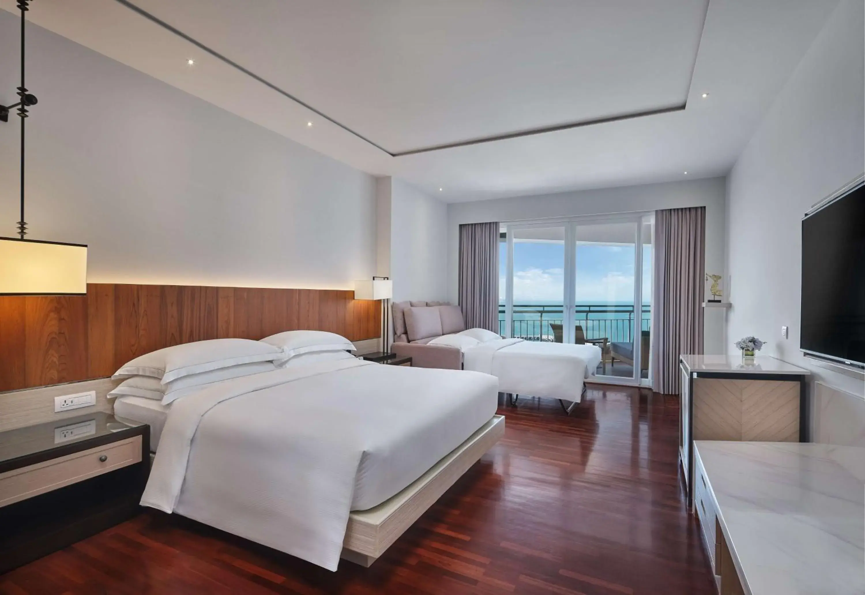 Bed in Hilton Hua Hin Resort & Spa Bed in Hilton Hua Hin Resort & Spa