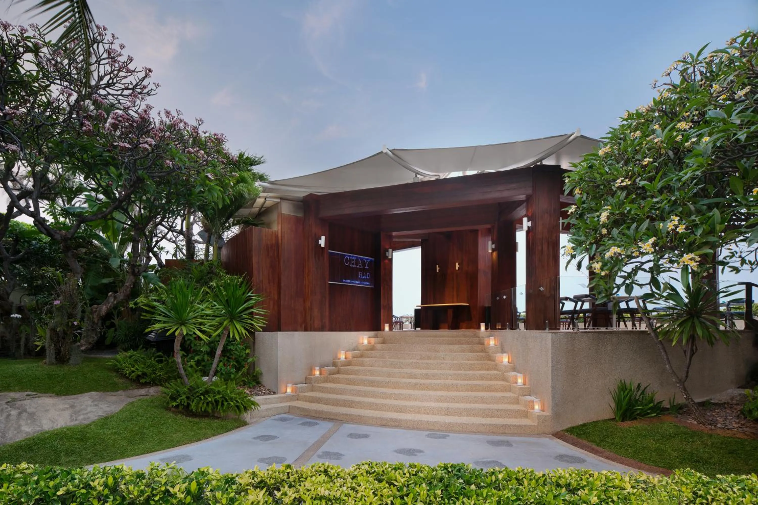 Restaurant/places to eat in Hilton Hua Hin Resort & Spa