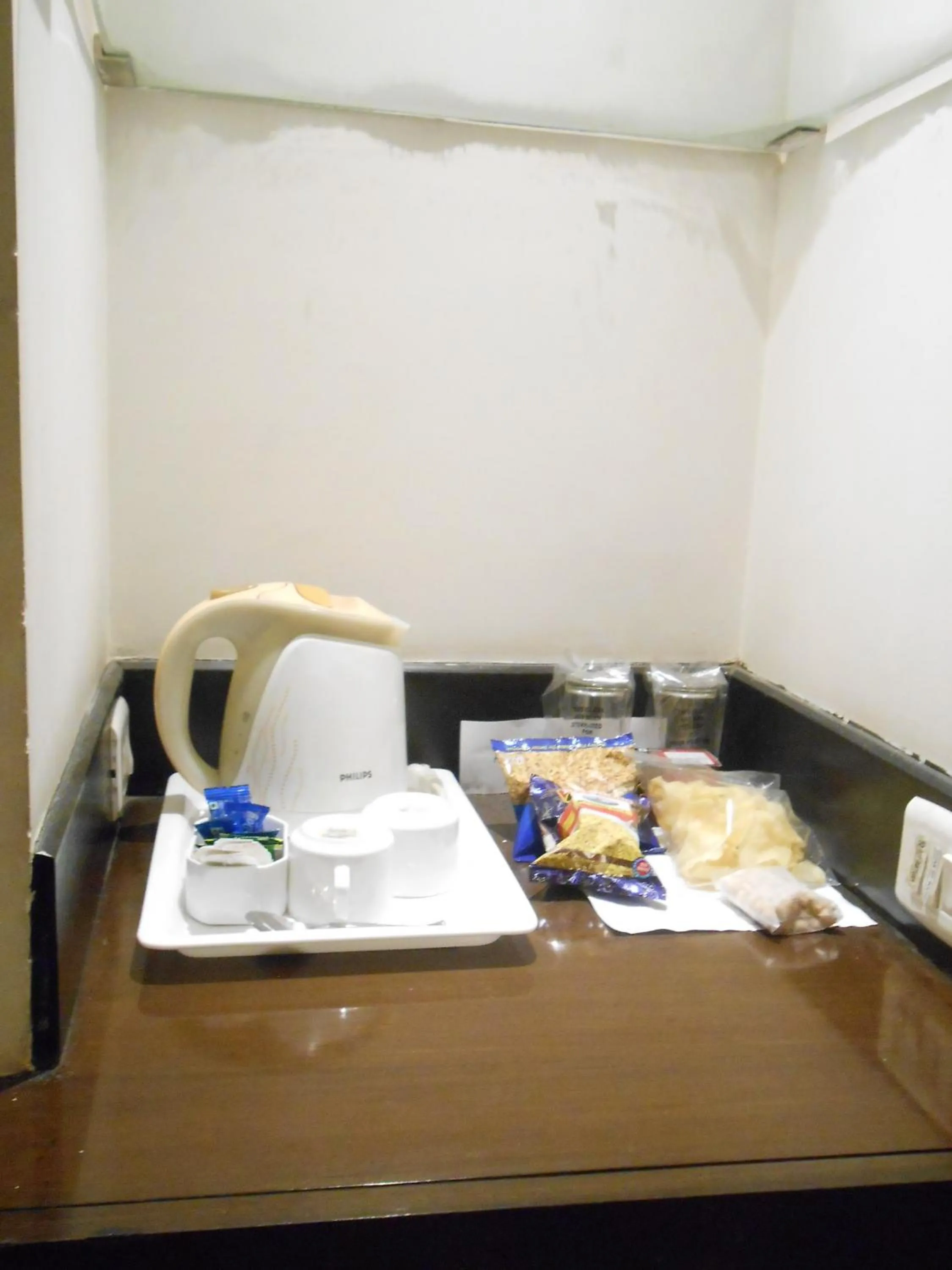 Food and drinks in Hotel Metropole