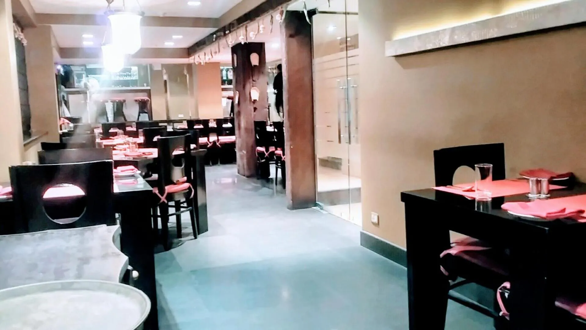 Breakfast in Hotel Metropole