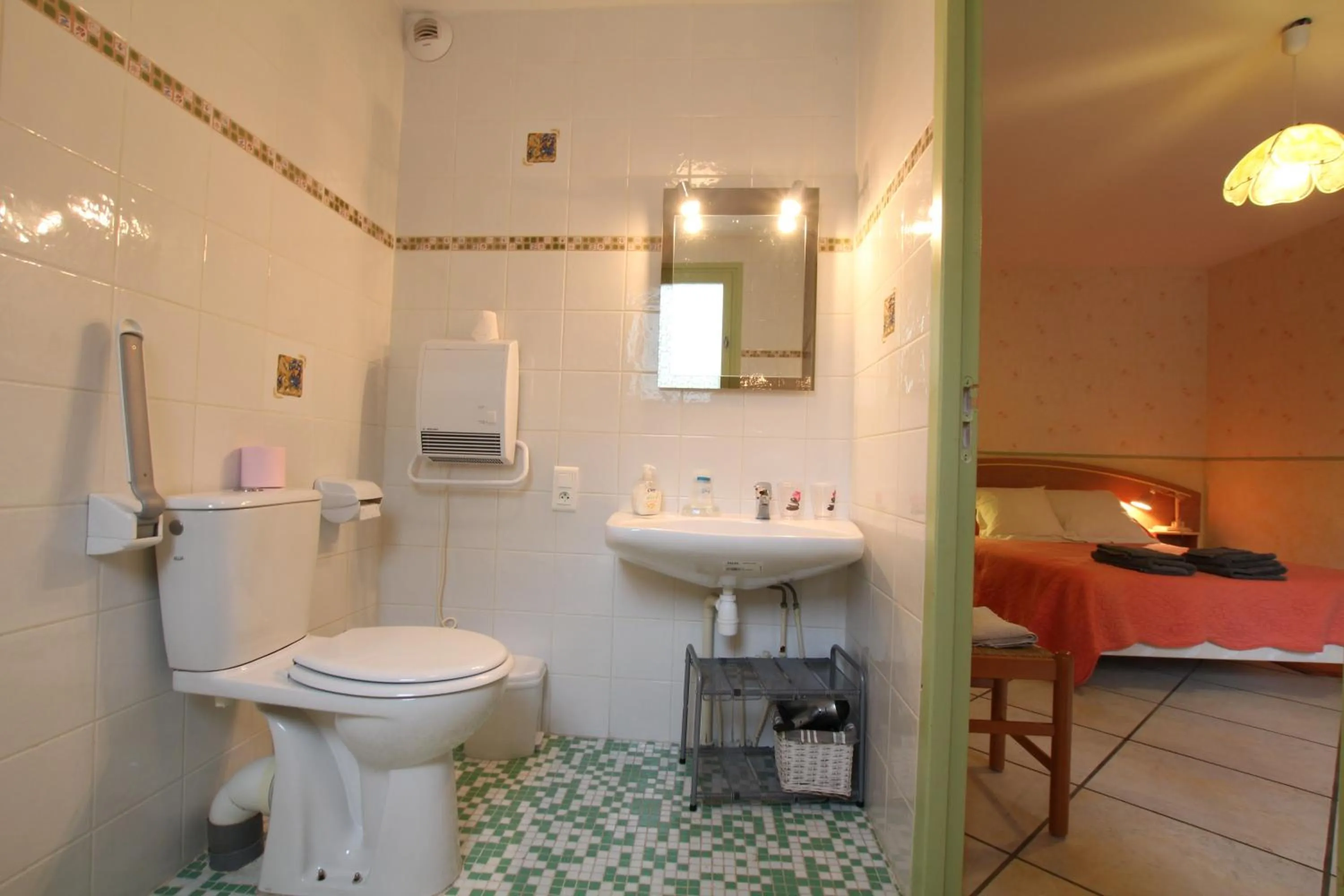 Toilet in L'espiatet