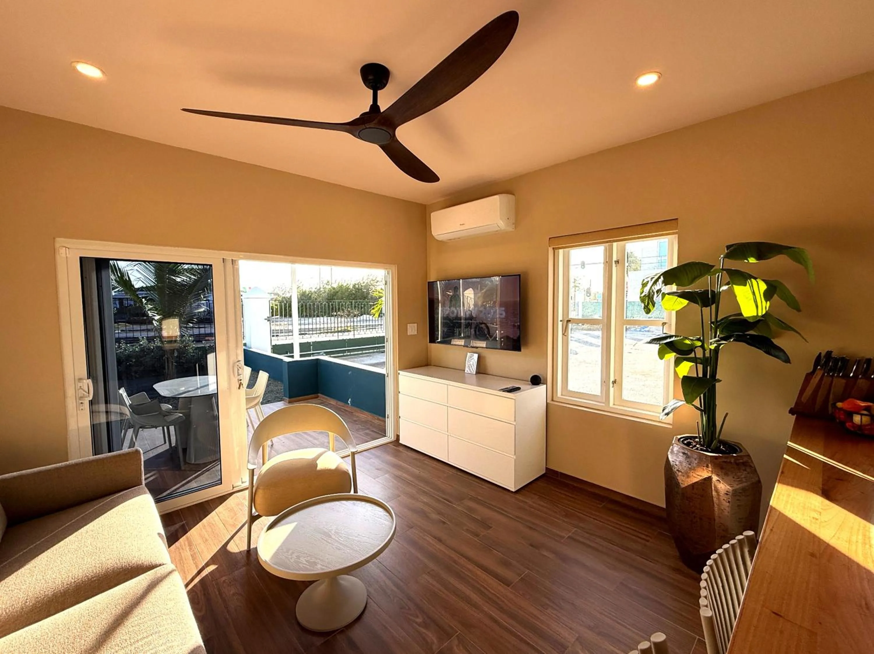 TV and multimedia in Villa Amalie & Villa Curiel