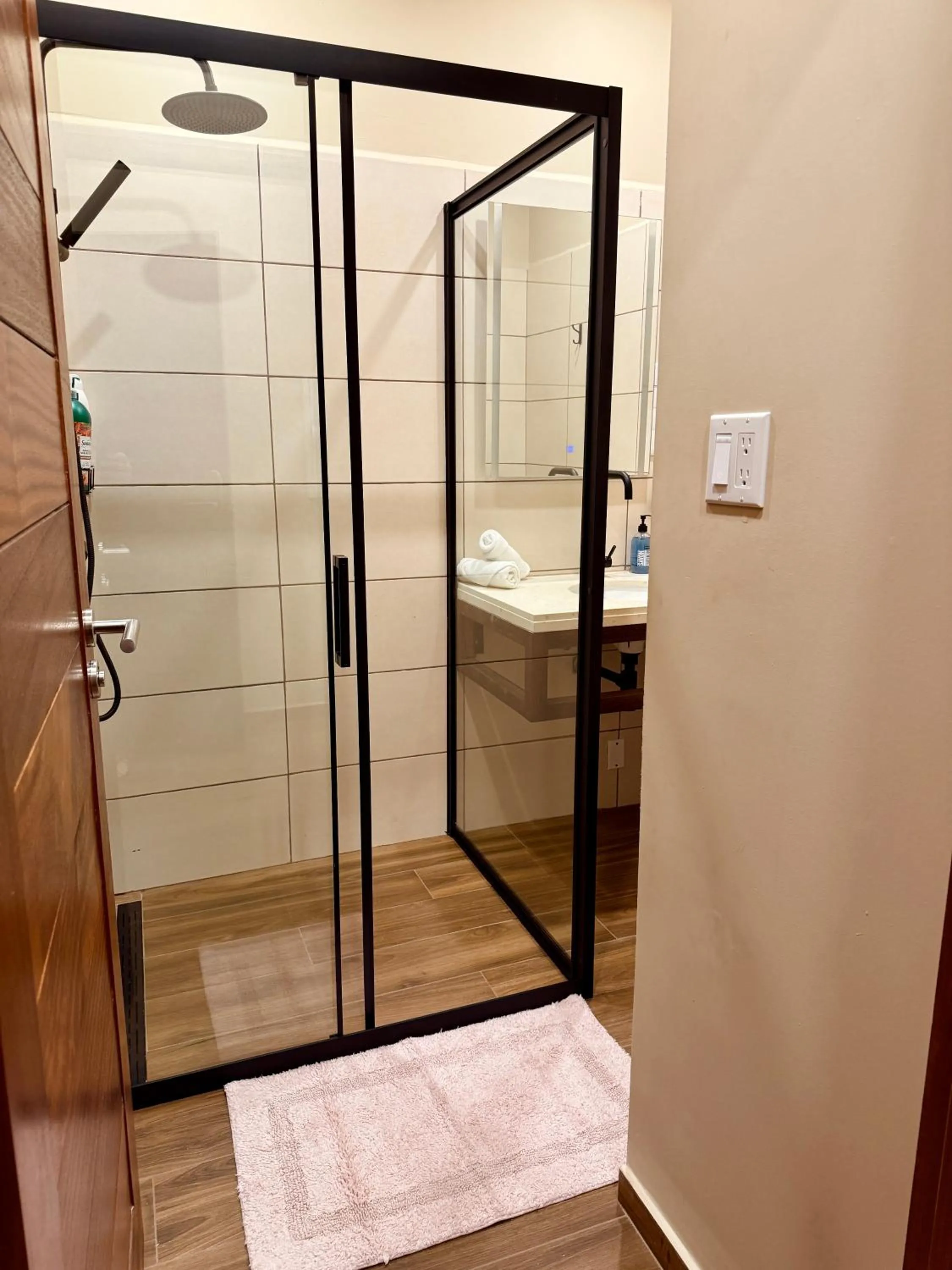 Shower in Villa Amalie & Villa Curiel