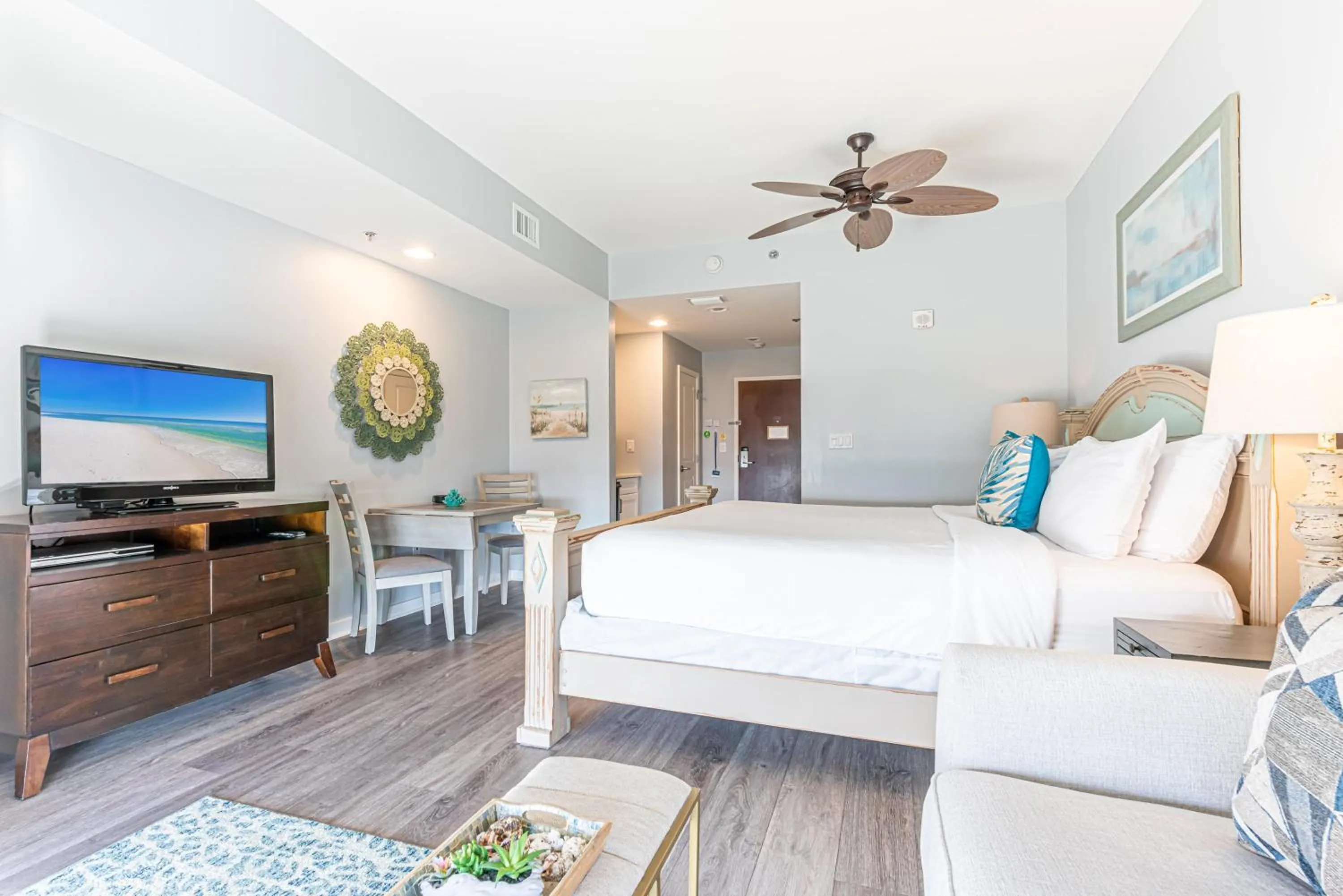 Bed in Luau II 69324