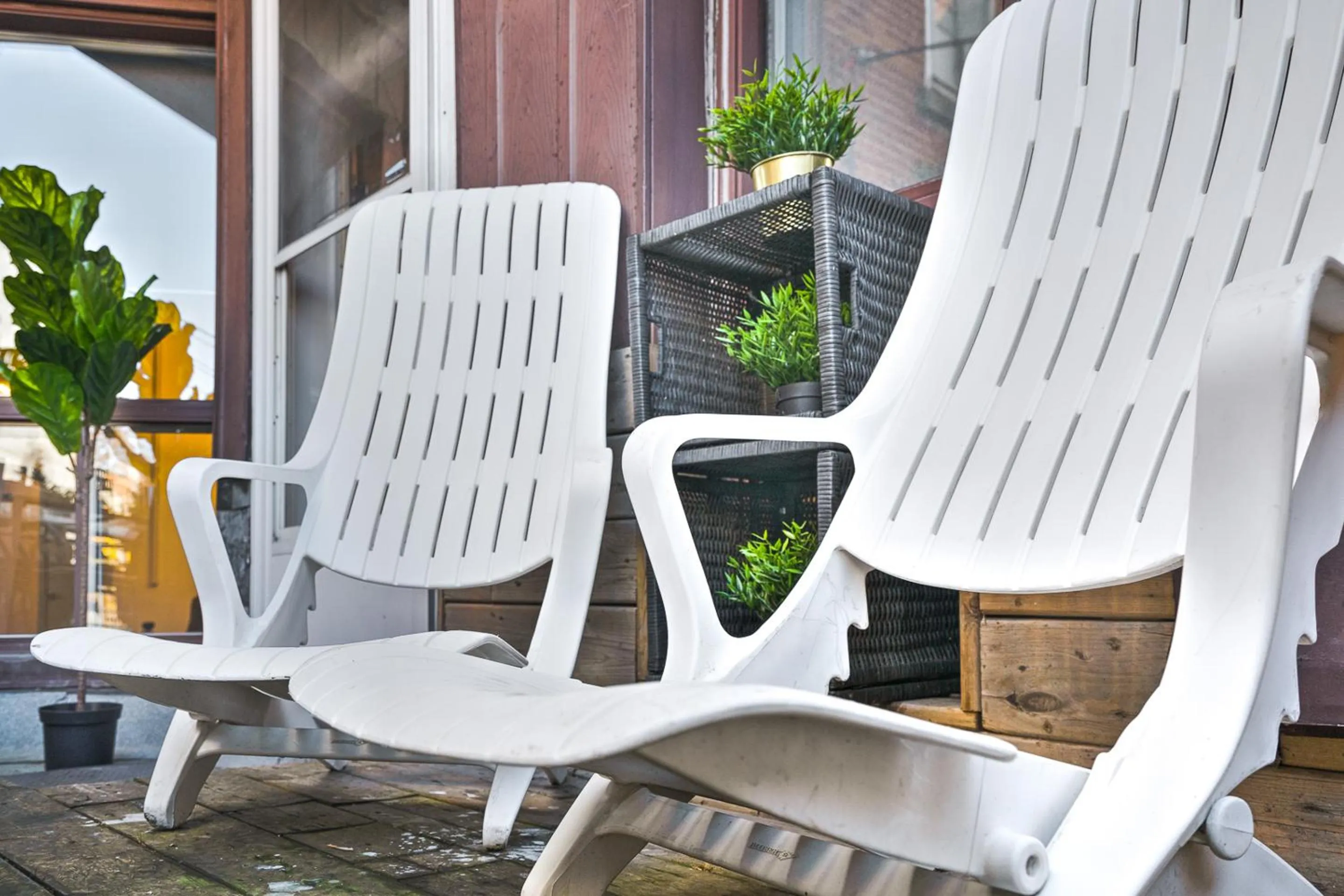 Patio in LiV MTL Avenue