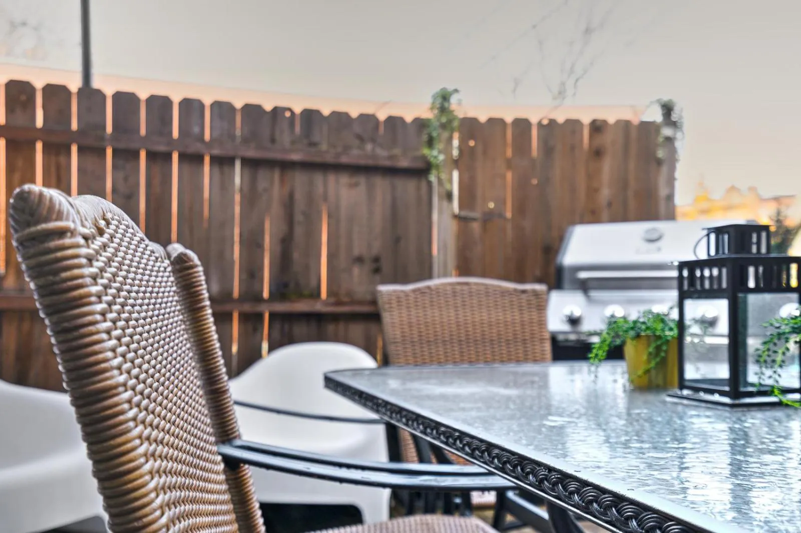 Patio in LiV MTL Avenue