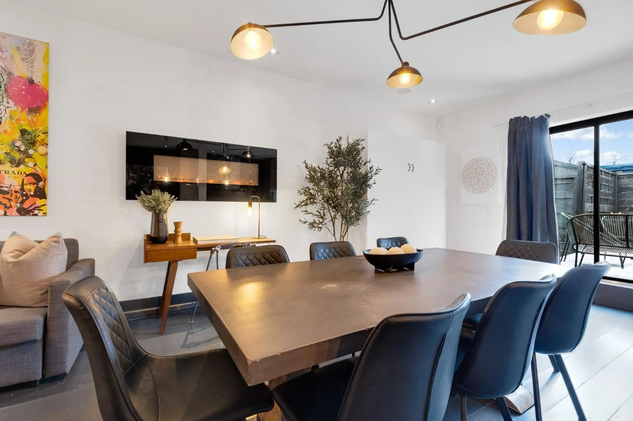 TV and multimedia in LiV MTL Plato