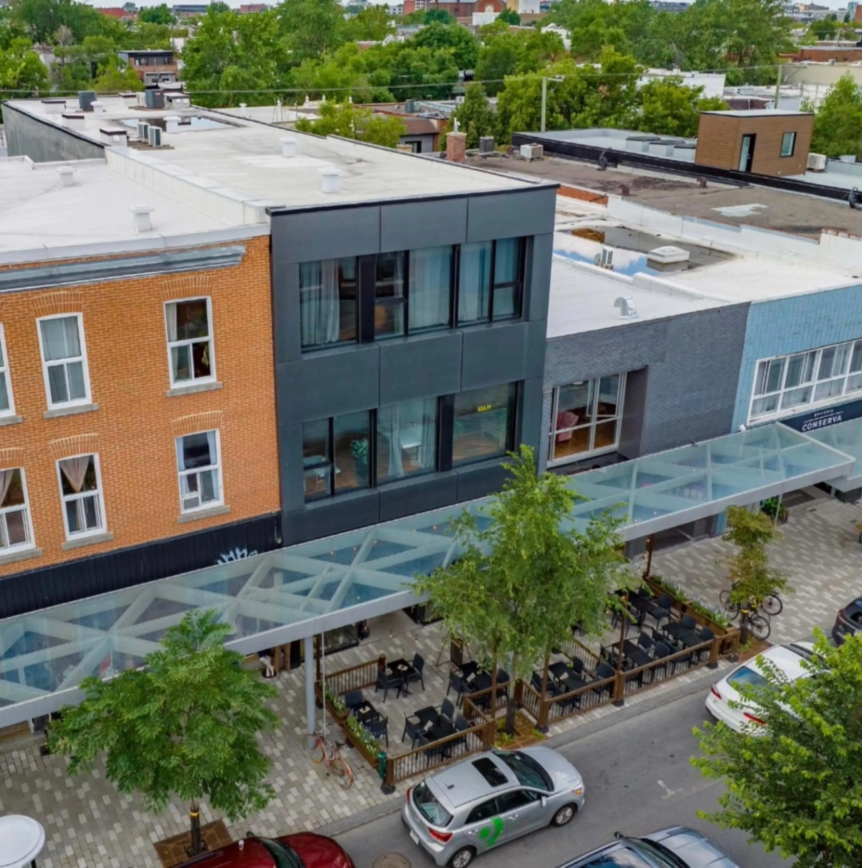 Property building in LiV MTL Plaza