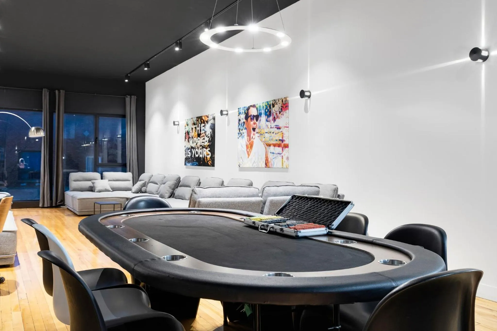 Living room in LiV MTL Plaza