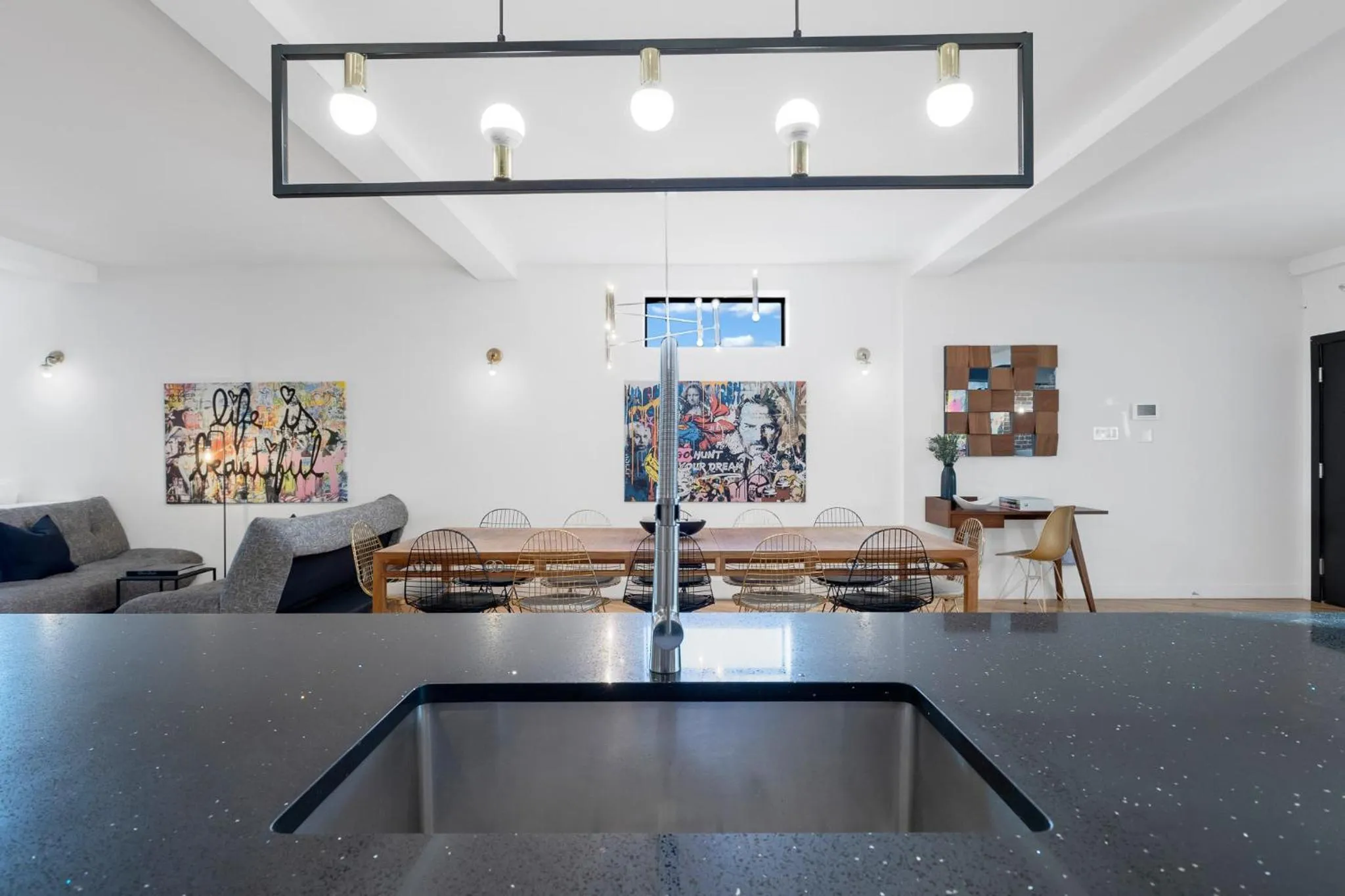 Living room in LiV MTL Plaza