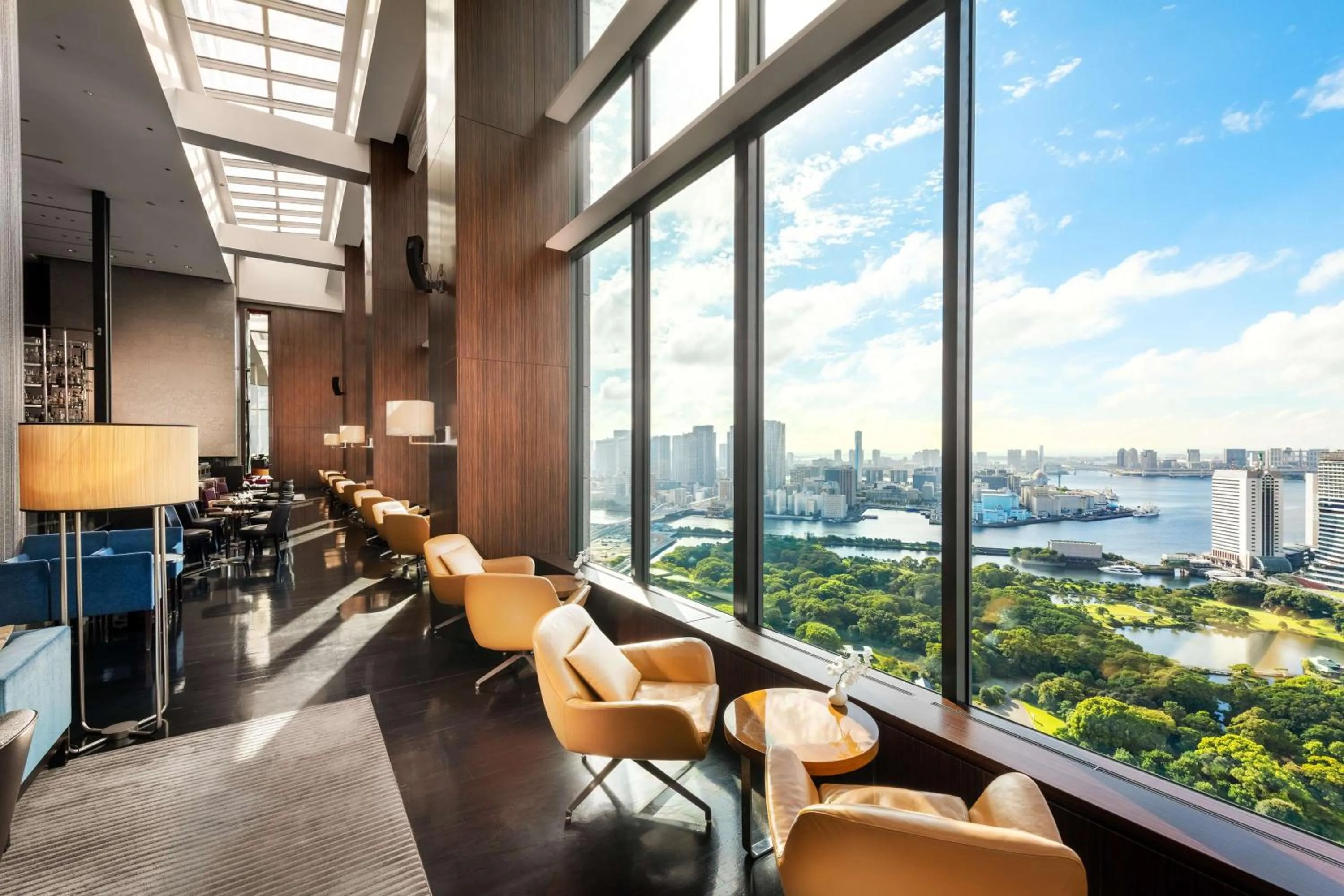 Restaurant/places to eat in Conrad Tokyo