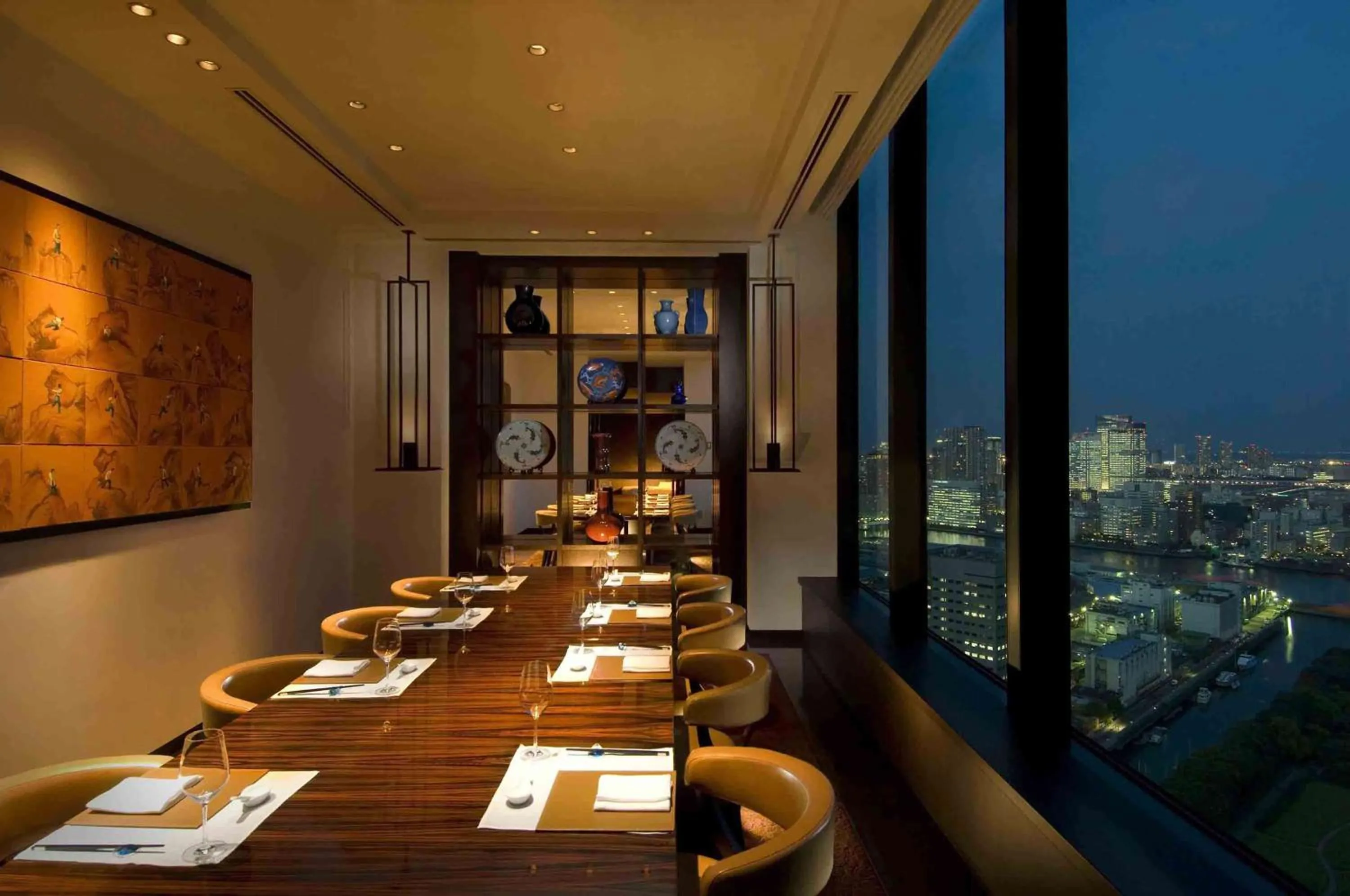 Restaurant/places to eat in Conrad Tokyo