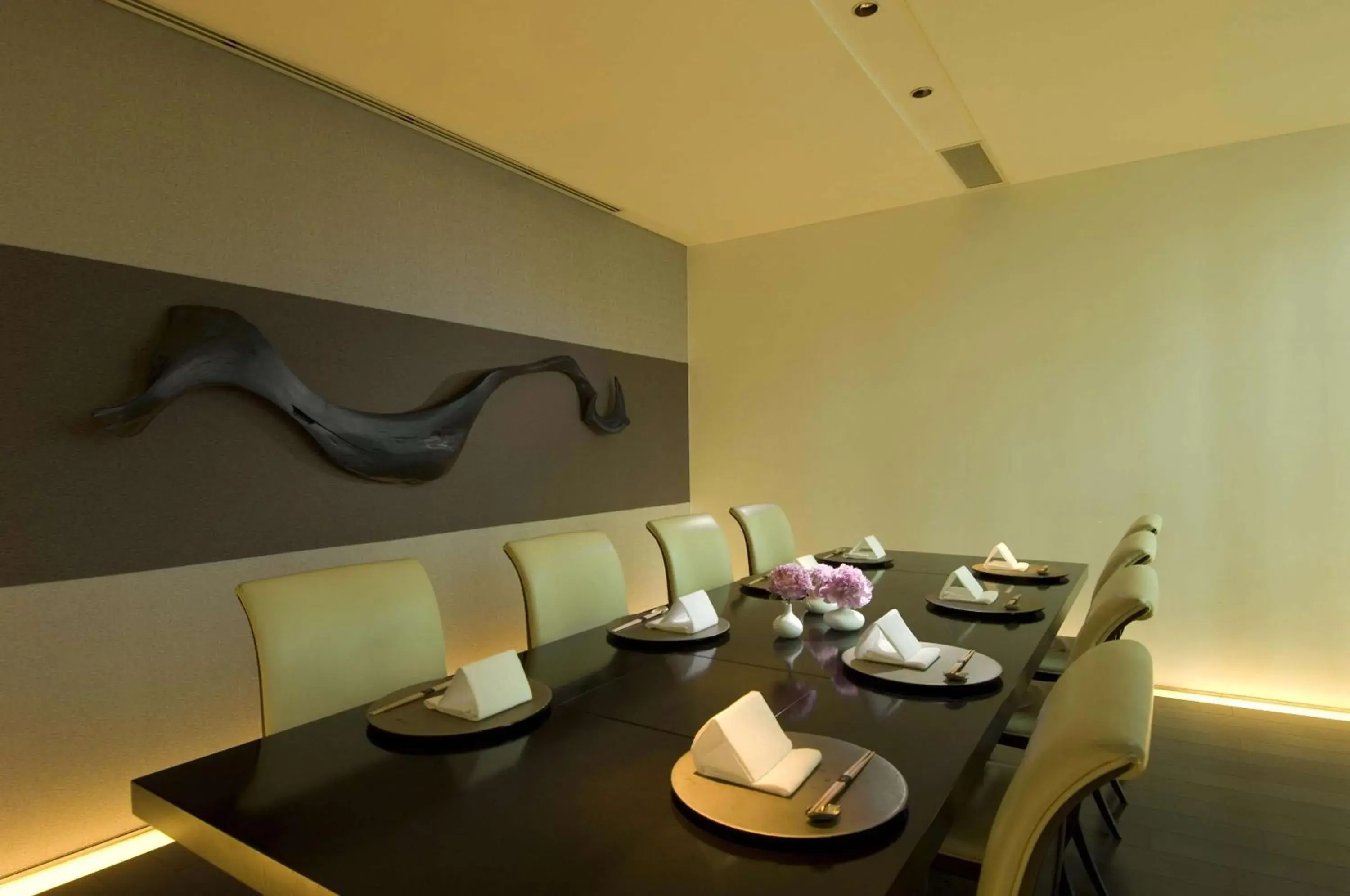 Restaurant/places to eat in Conrad Tokyo Restaurant/places to eat in Conrad Tokyo