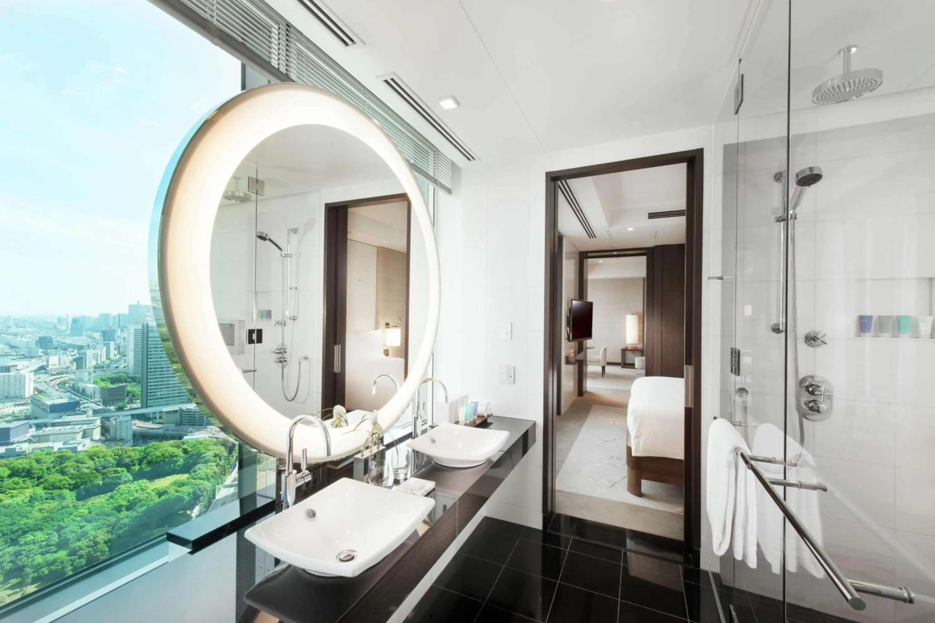 Bathroom, Bed in Conrad Tokyo