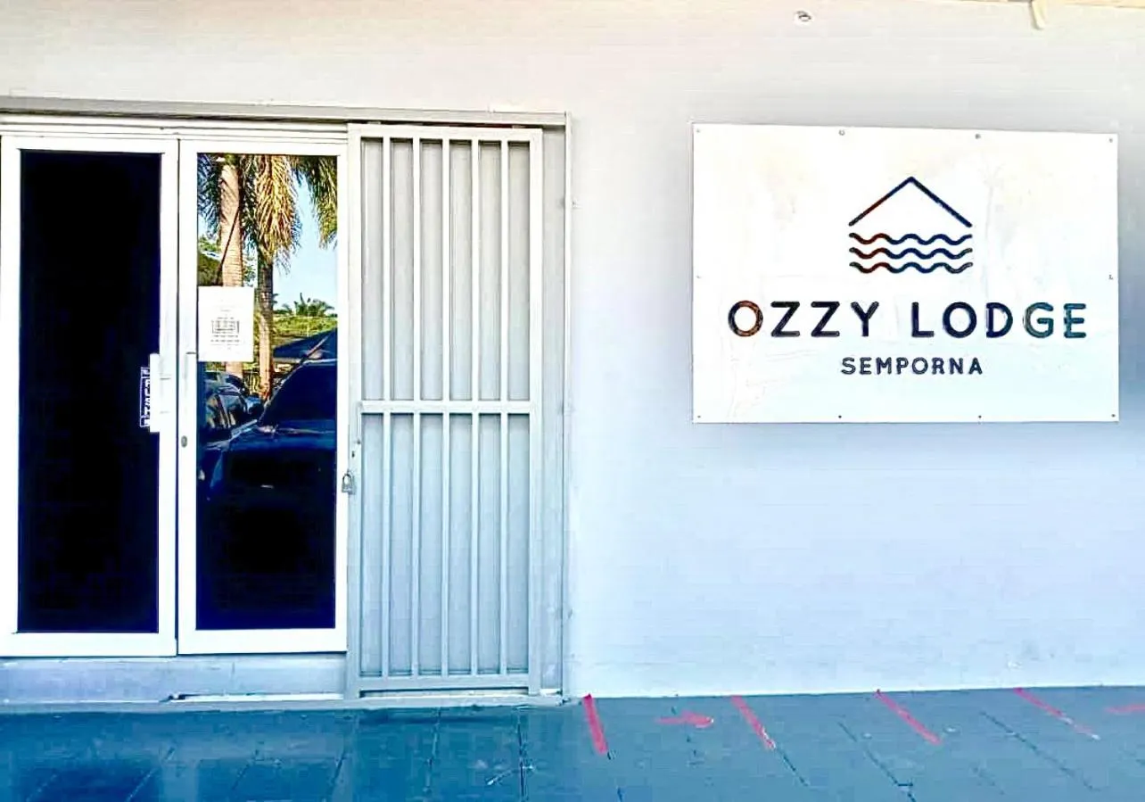 Ozzy Lodge Semporna