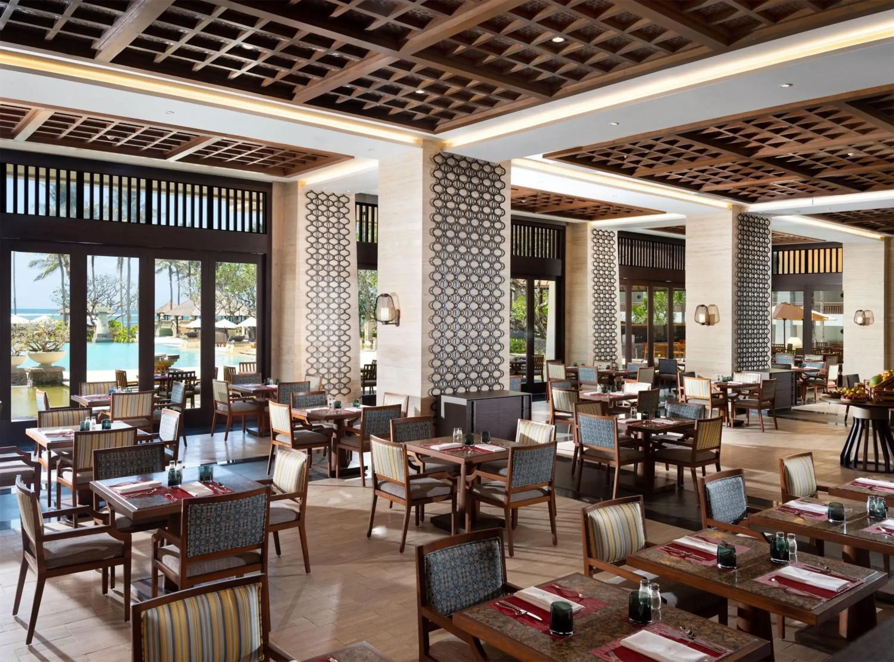 Restaurant/places to eat in Conrad Bali Restaurant/places to eat in Conrad Bali