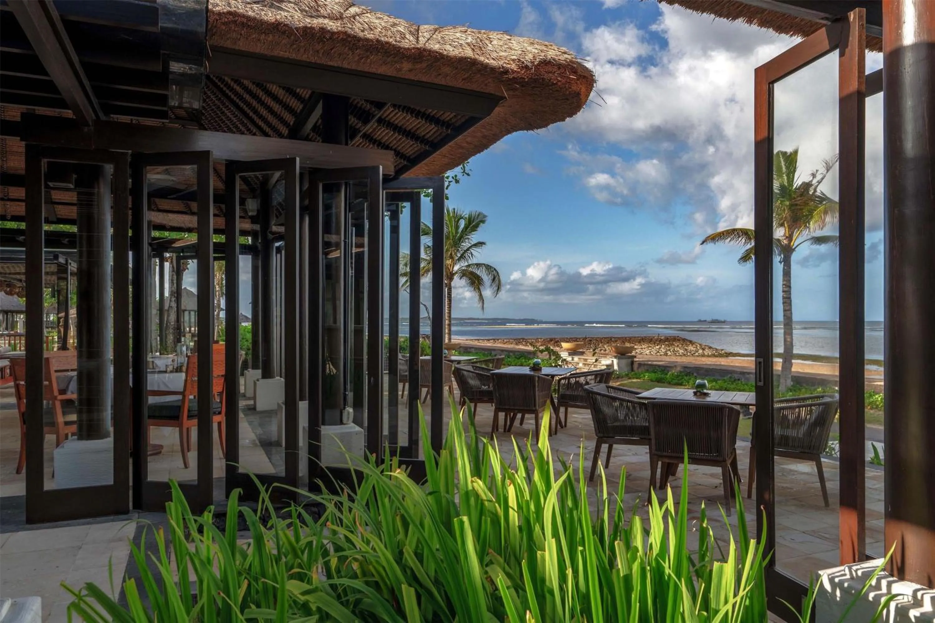 Restaurant/places to eat in Conrad Bali