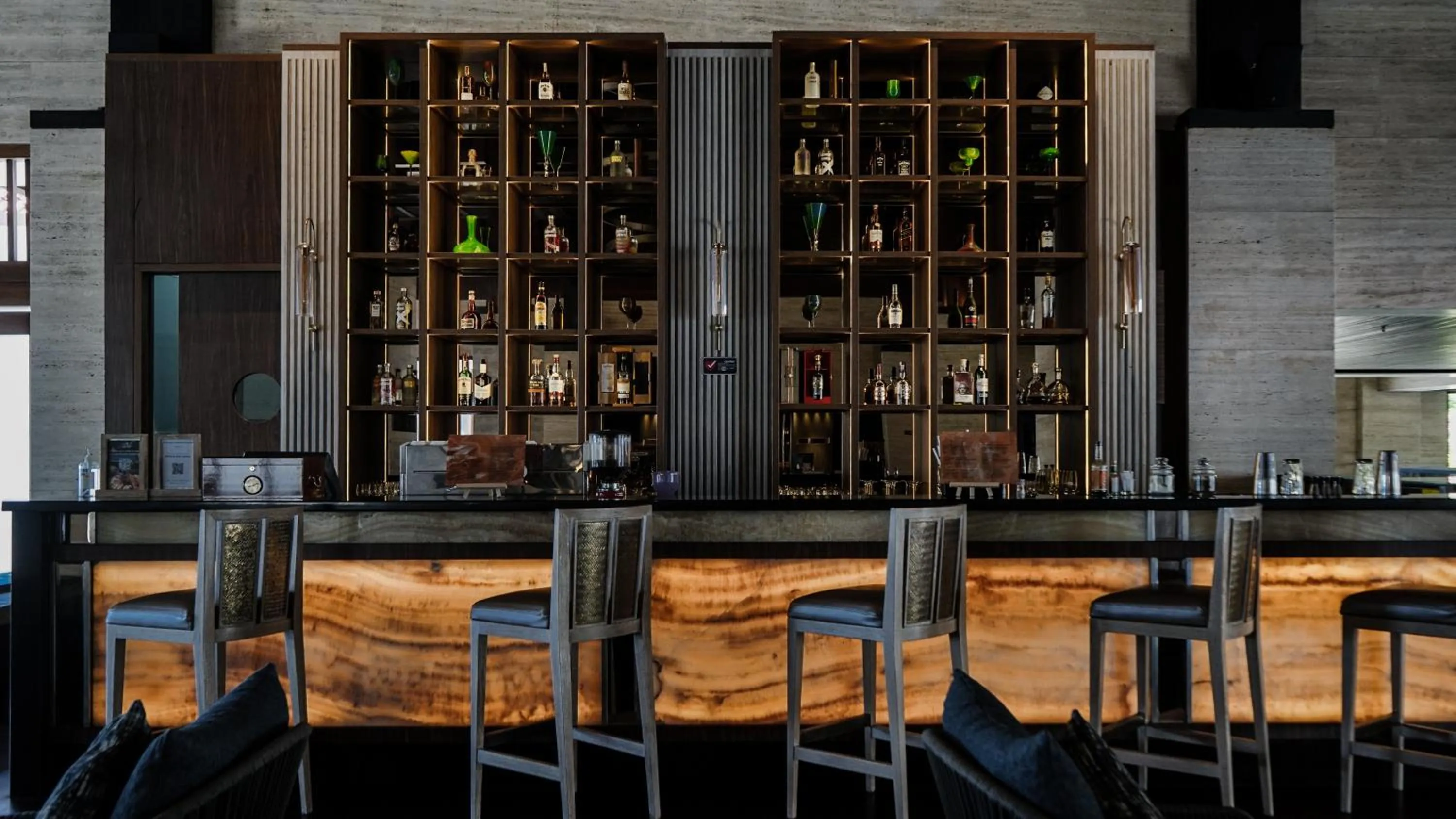 Lounge or bar in Conrad Bali