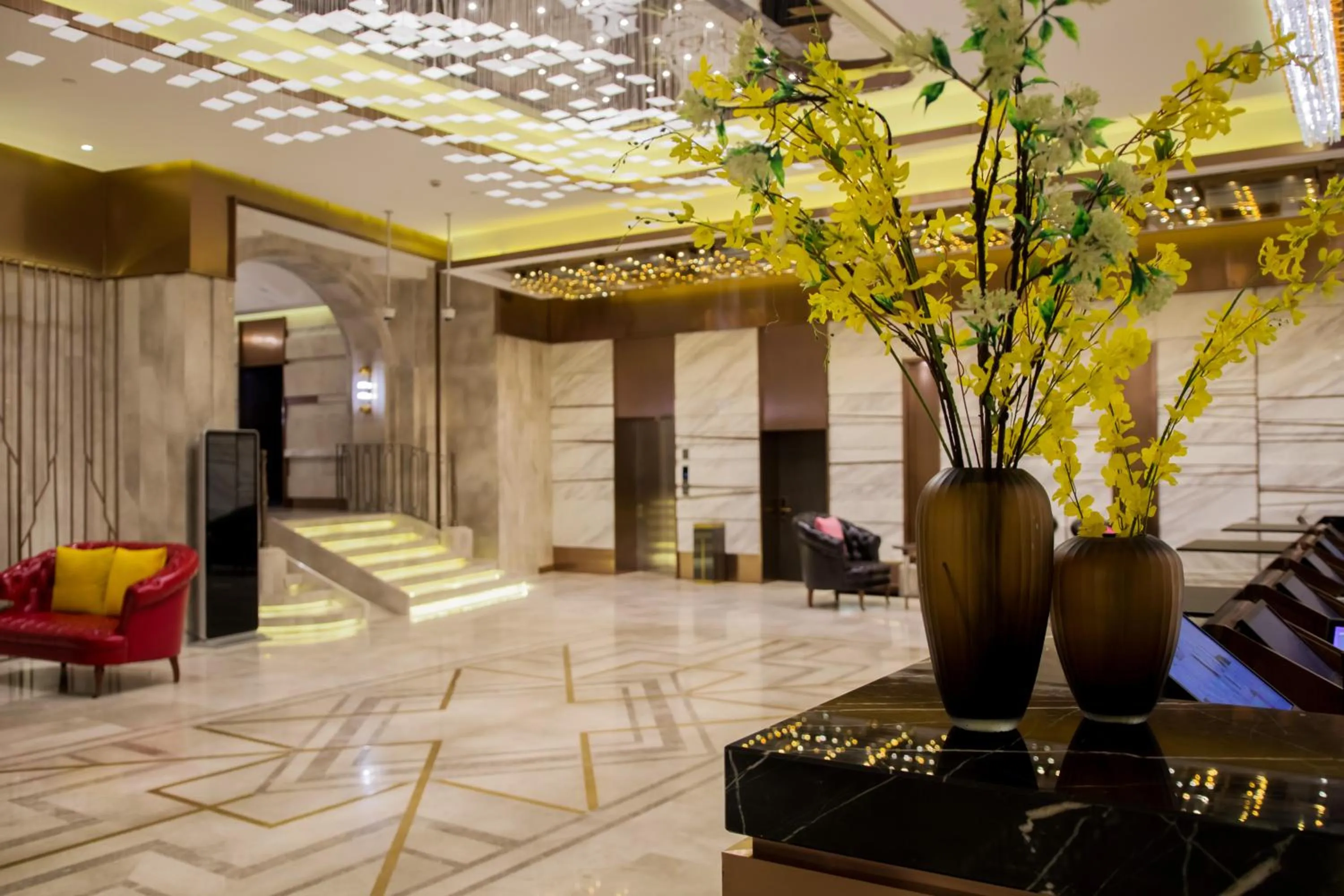 Lobby or reception in Yitel Premium (Shanghai Nanjing Road Pedestrian Street)