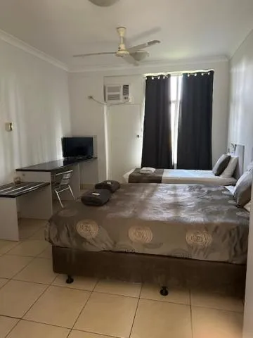 Communal lounge/ TV room, Bed in Riverview Tourist Village