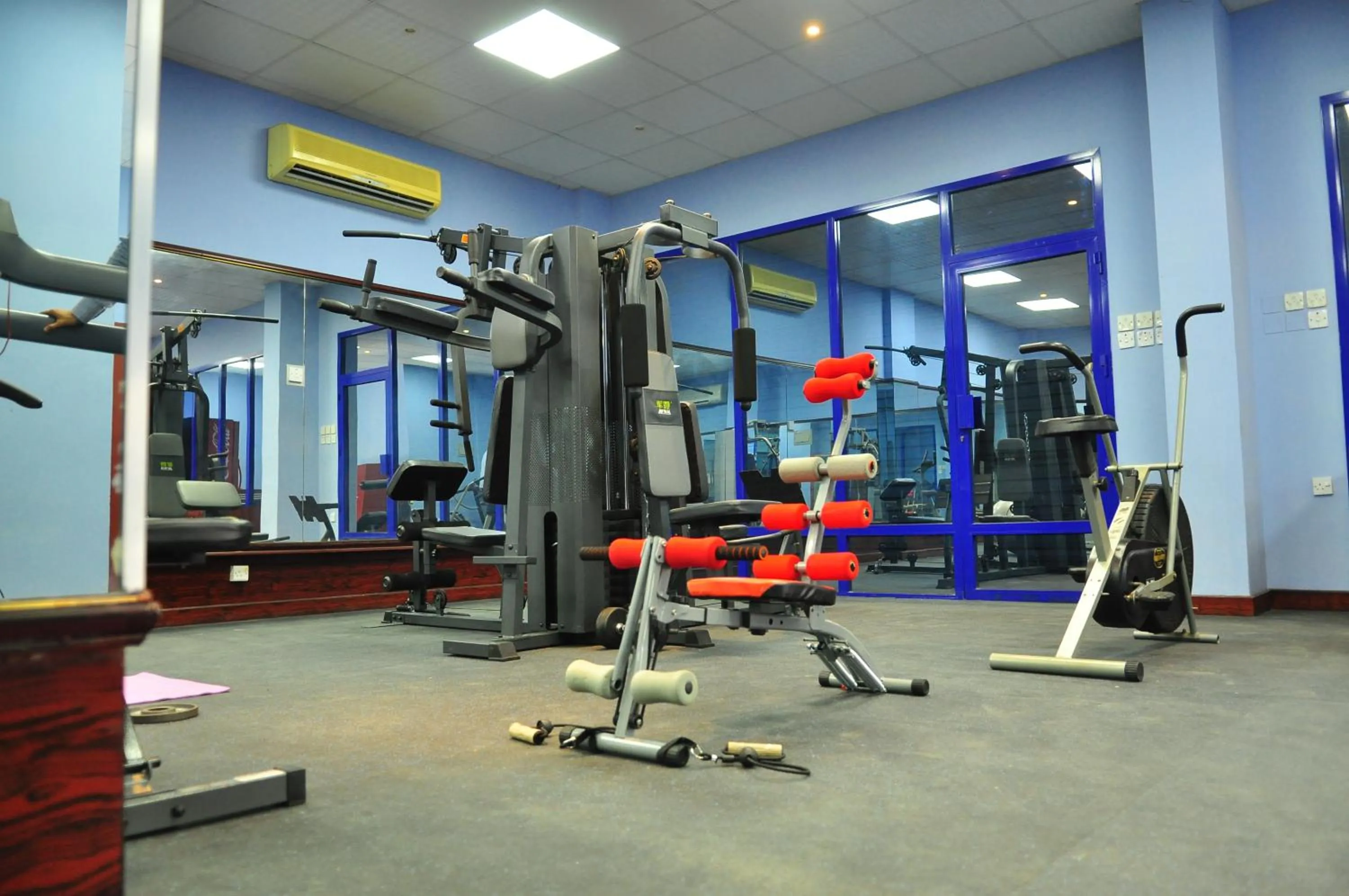 Fitness centre/facilities in Al Bahjah Hotel