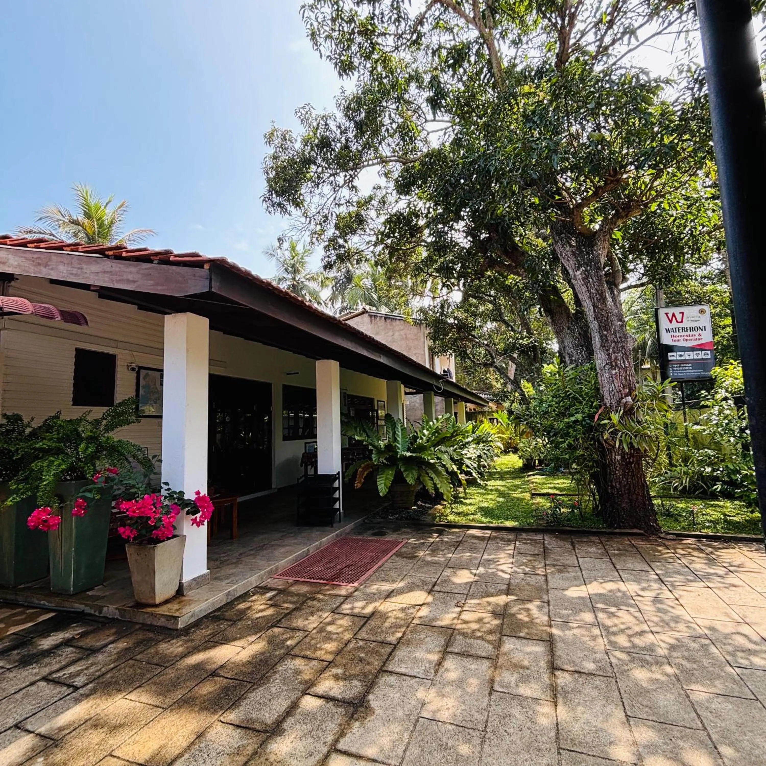 Water Front Home Stay and Resort