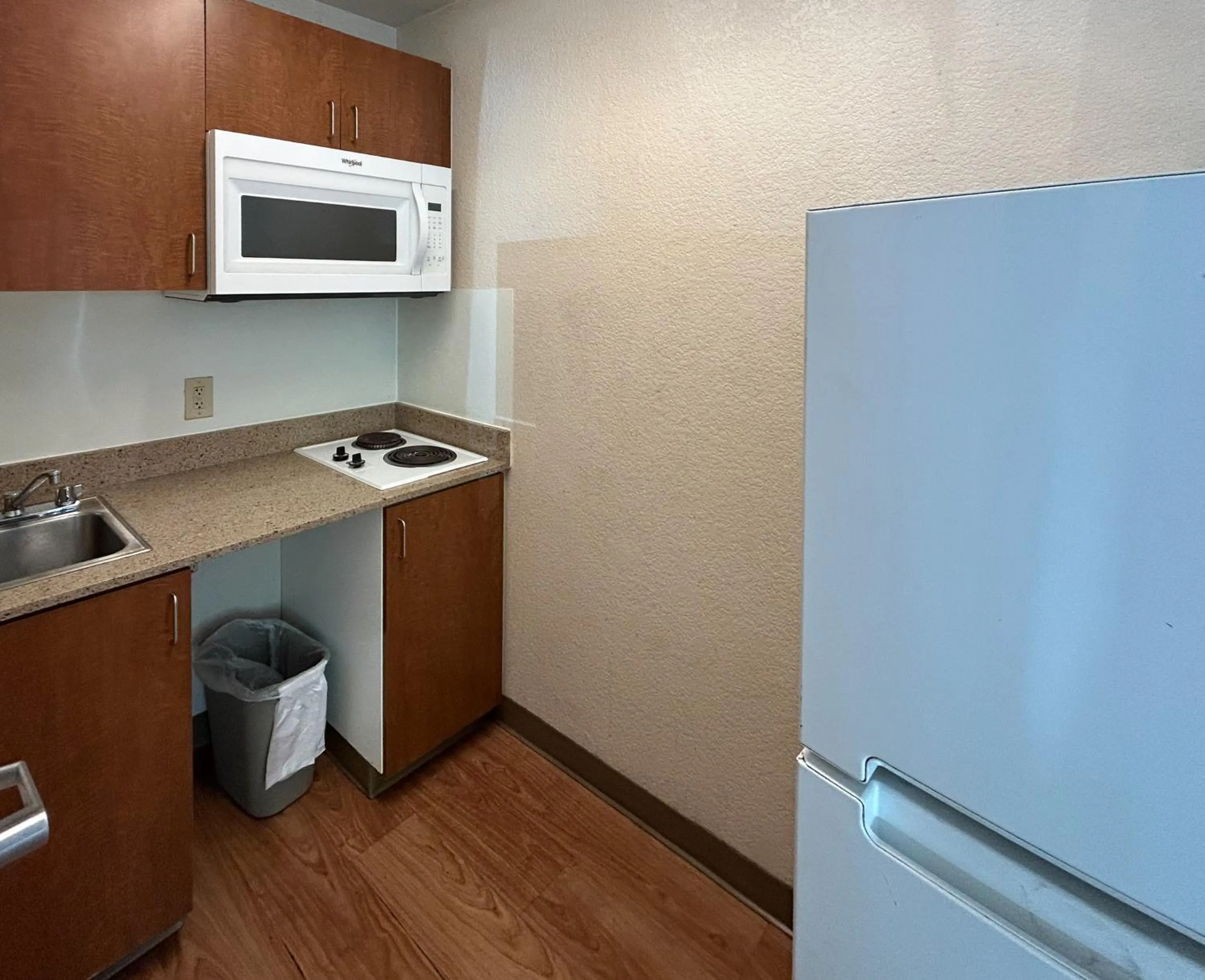 Kitchen or kitchenette in Studio 6 Rancho Cordova, CA
