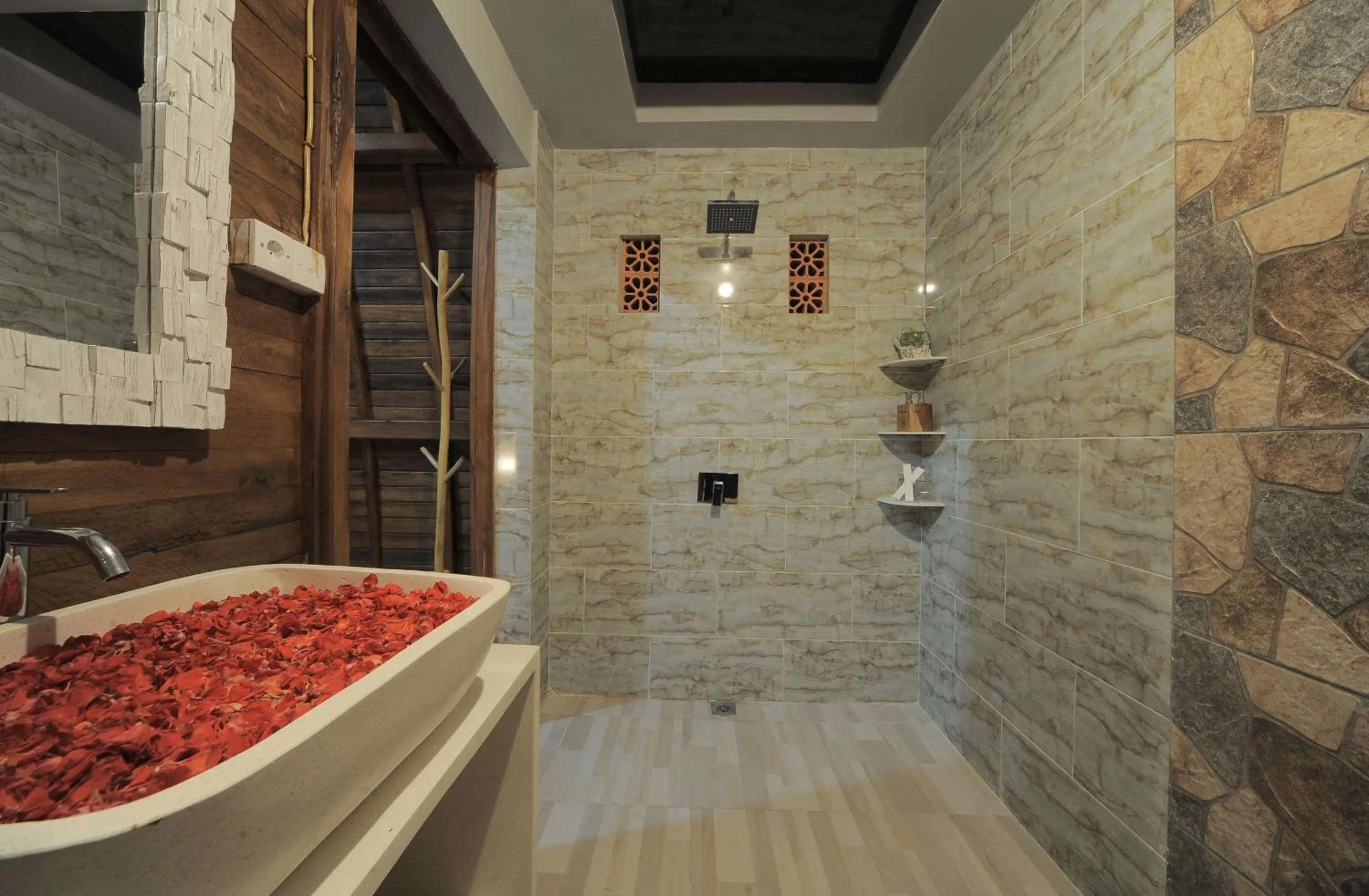 Shower in The Lebak Canggu