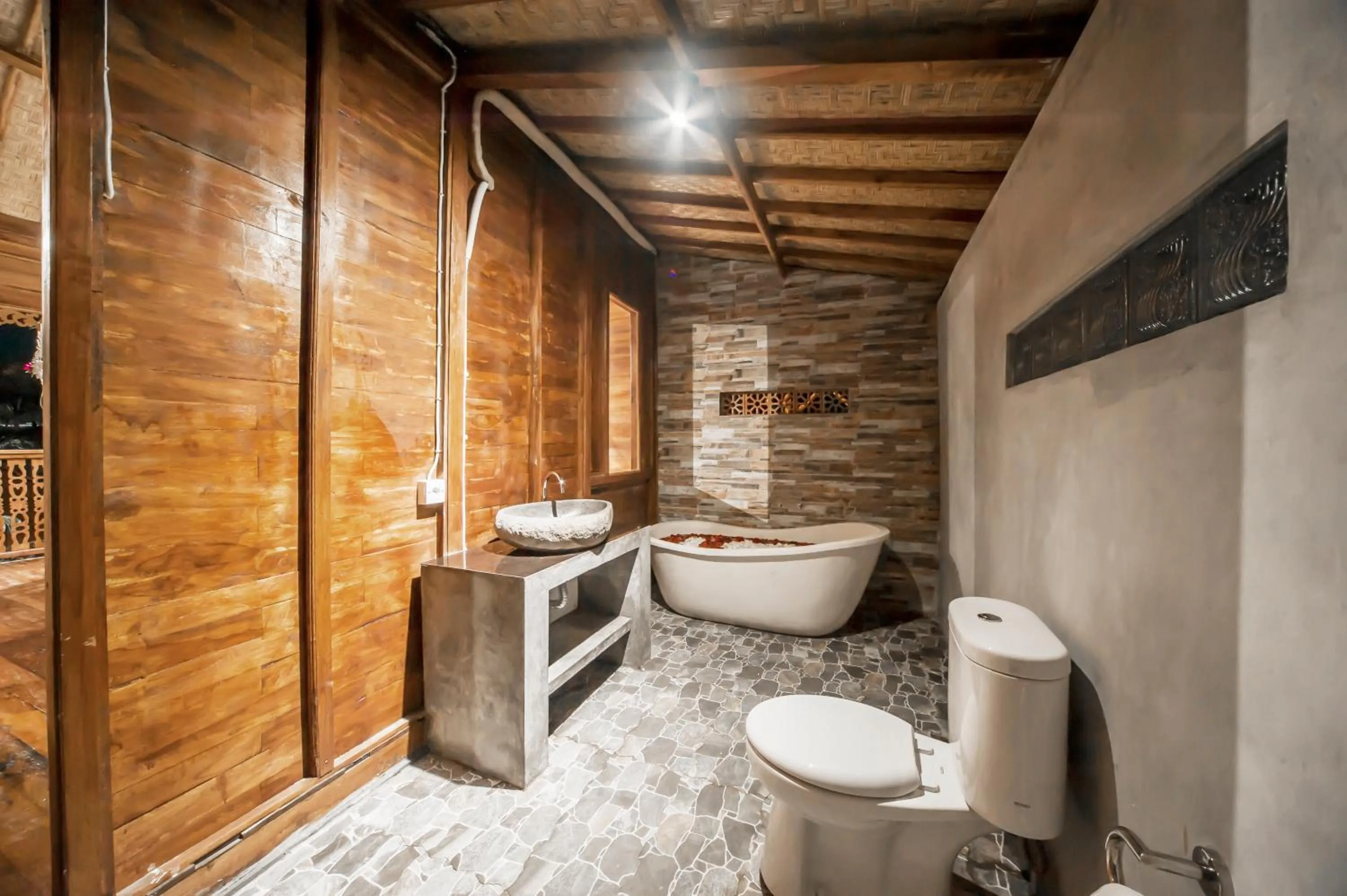 Shower in The Lebak Canggu