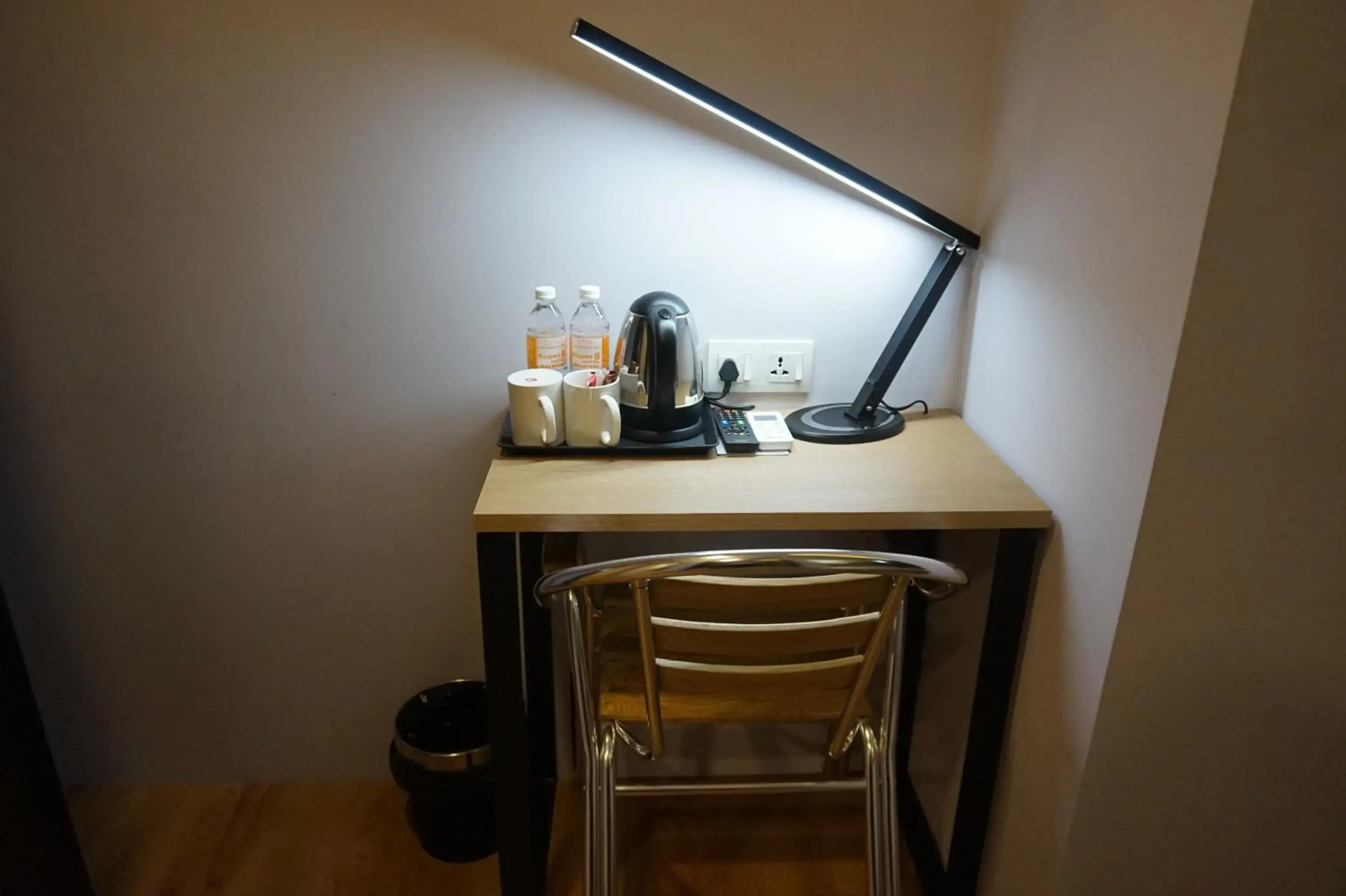 Property building in Super 8 Hotel @ Bayan Baru Property building in Super 8 Hotel @ Bayan Baru