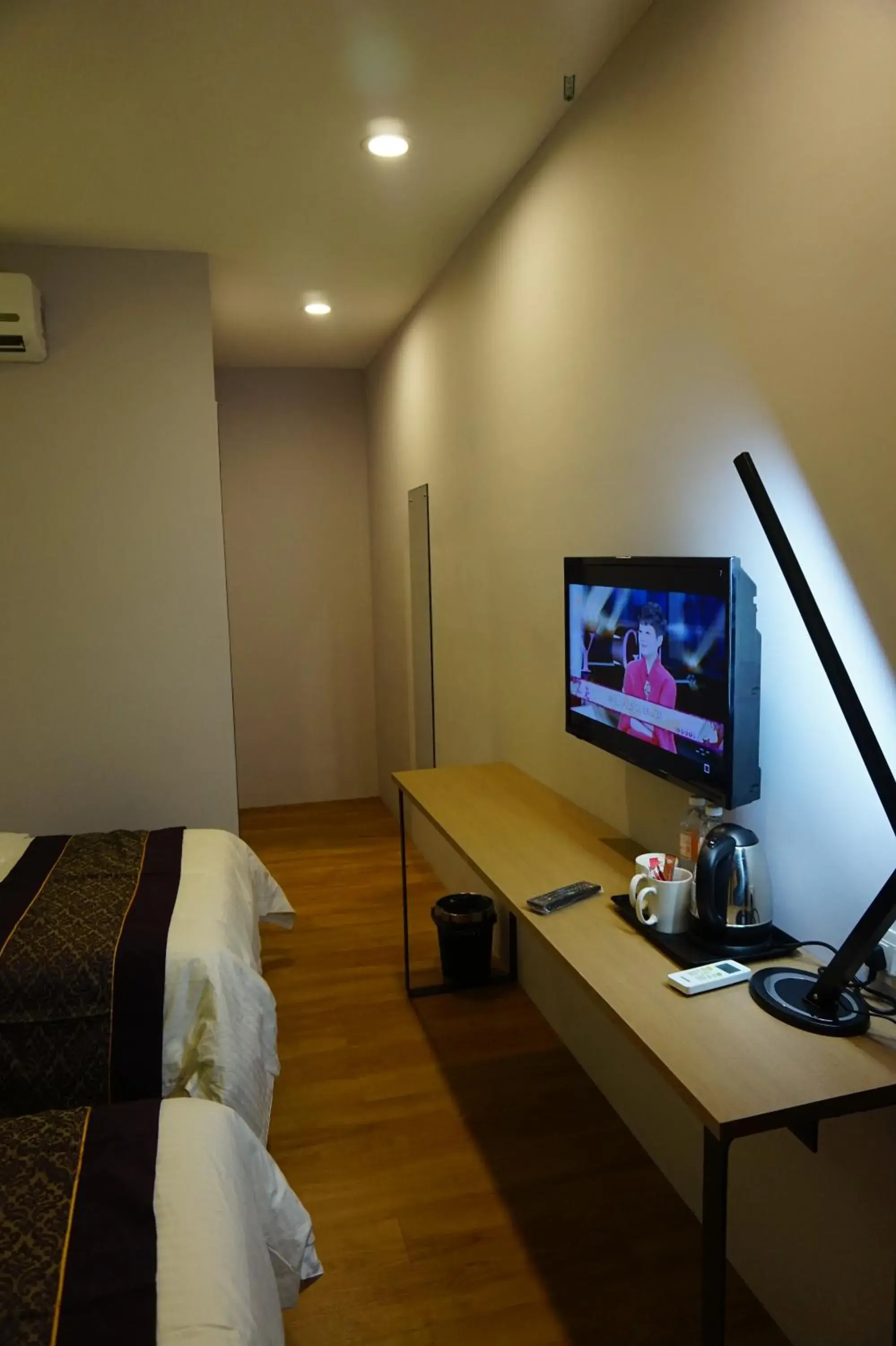 Bedroom, Bed in Super 8 Hotel @ Bayan Baru Bedroom, Bed in Super 8 Hotel @ Bayan Baru