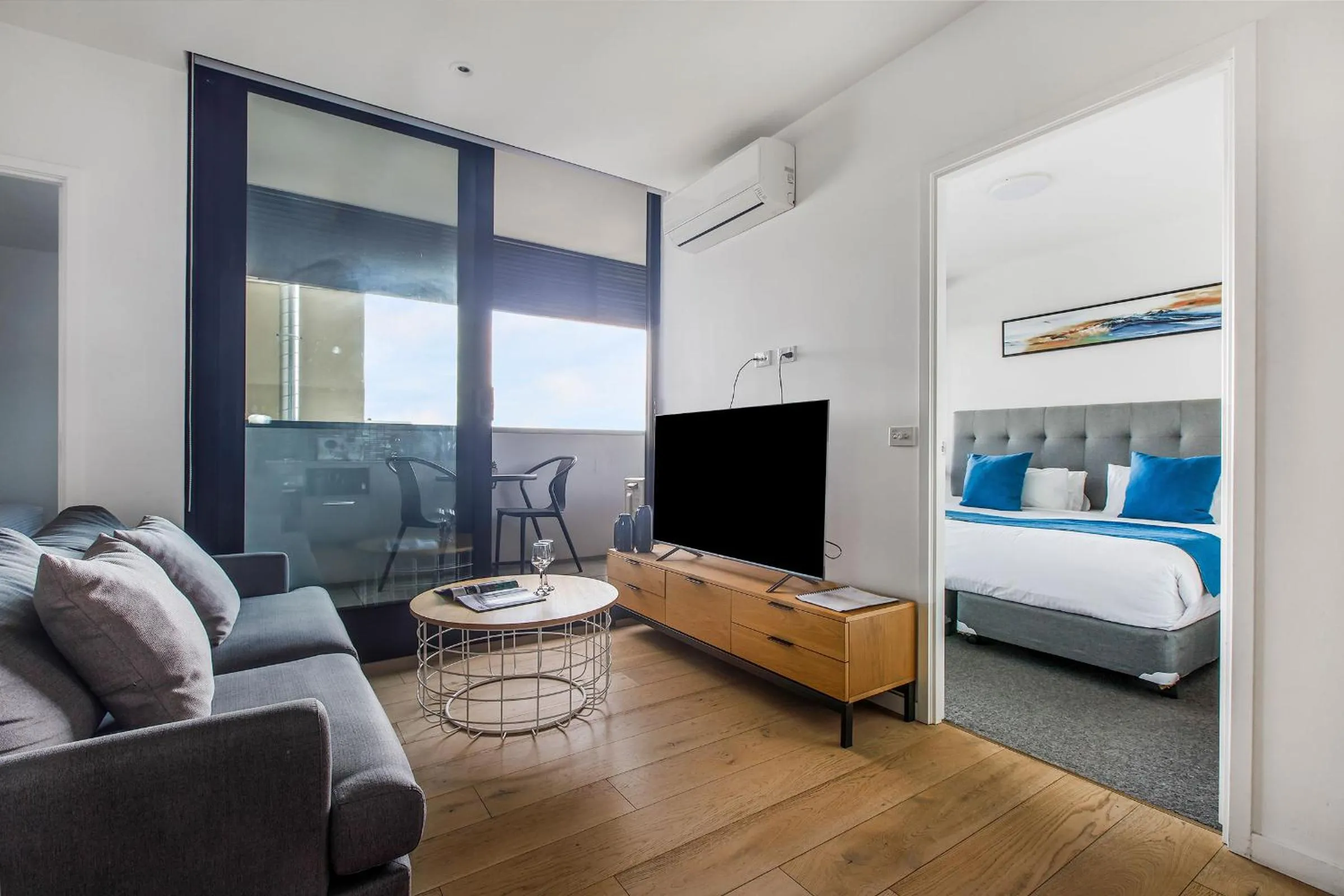 Living room, Bed in Artel Apartments Brunswick
