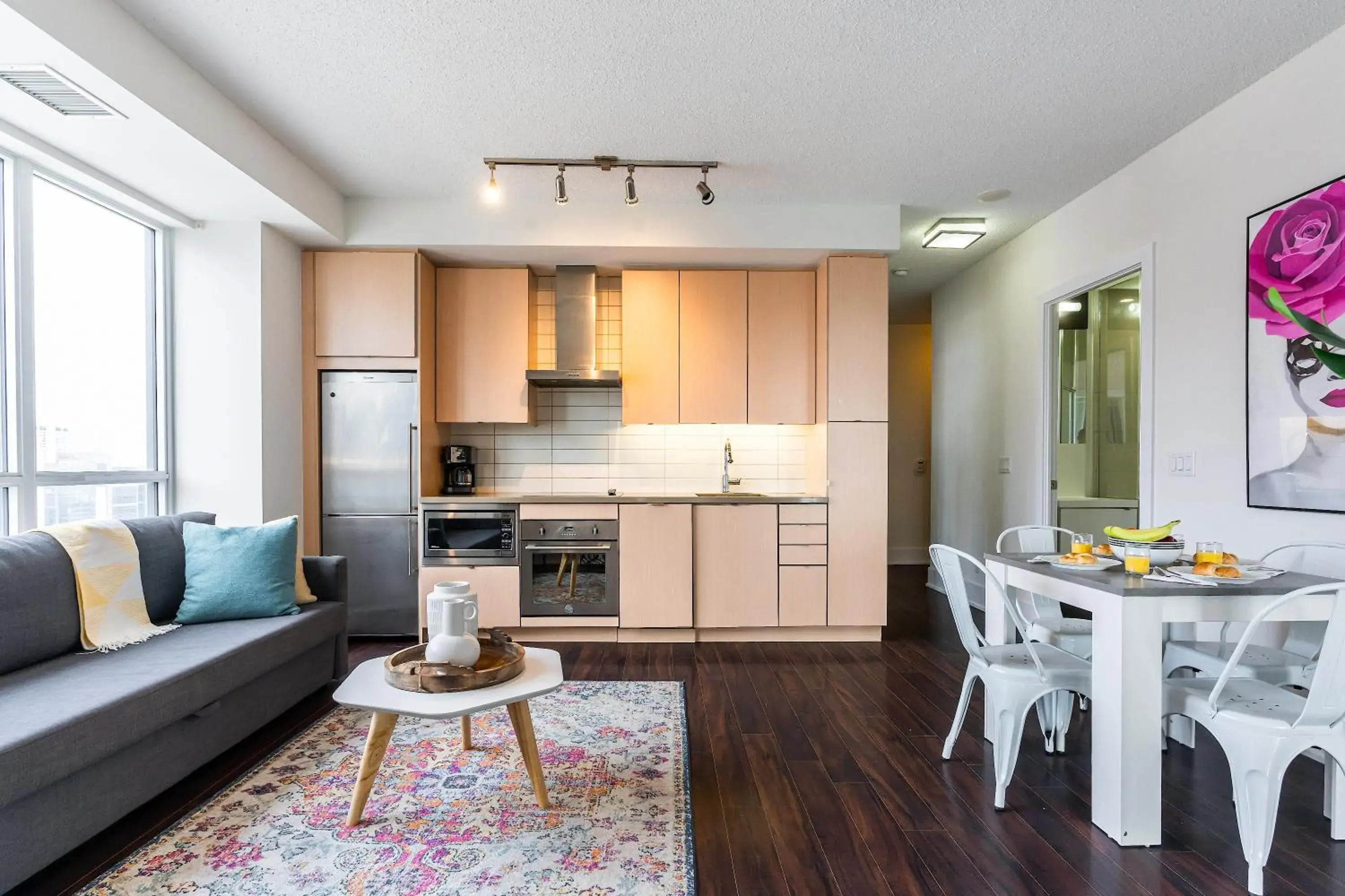 Three-Bedroom Apartment - single occupancy in GLOBALSTAY Modern Downtown Apartment Three-Bedroom Apartment - single occupancy in GLOBALSTAY Modern Downtown Apartment