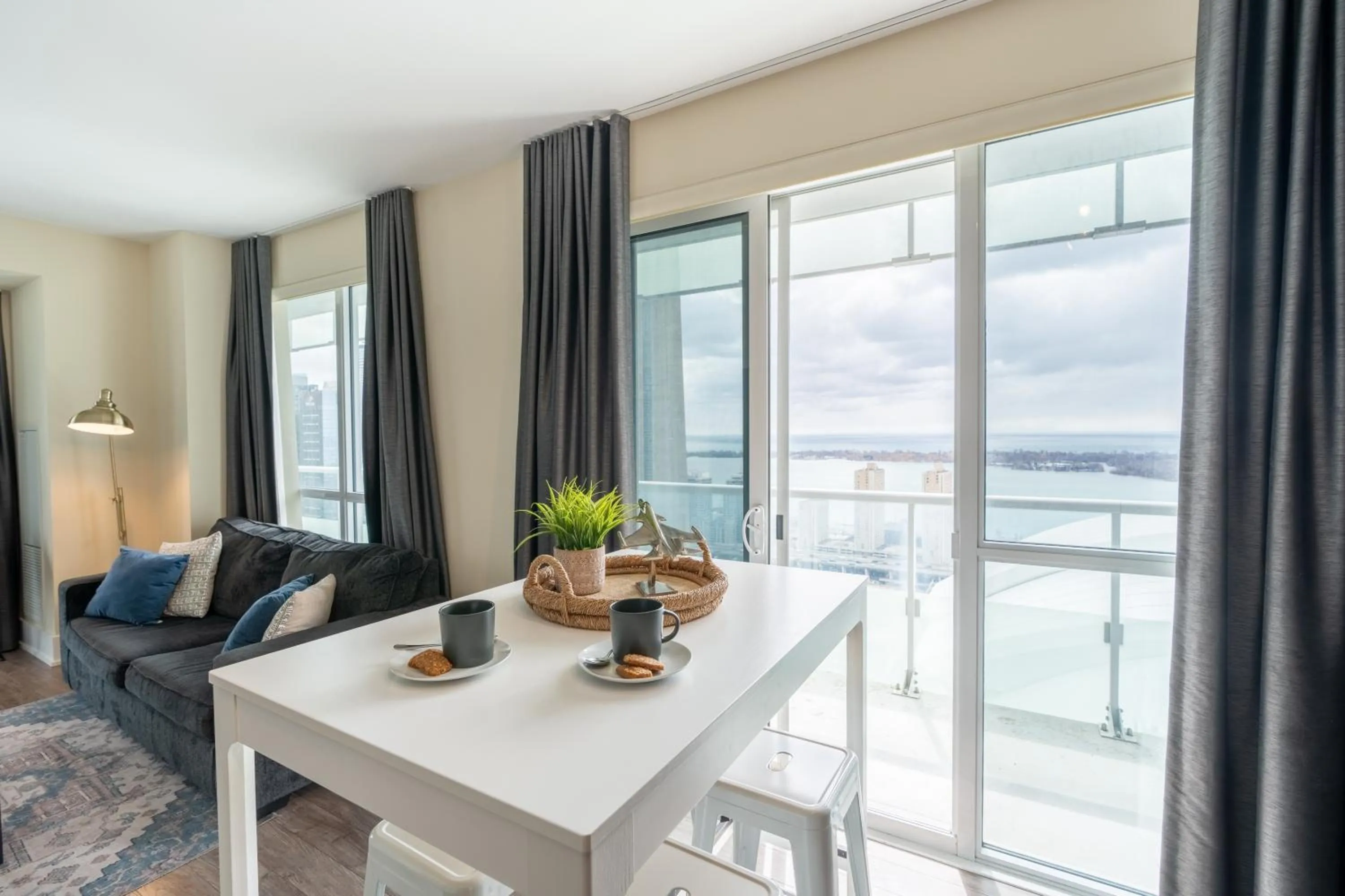 Dining area in GLOBALSTAY Modern Downtown Apartment