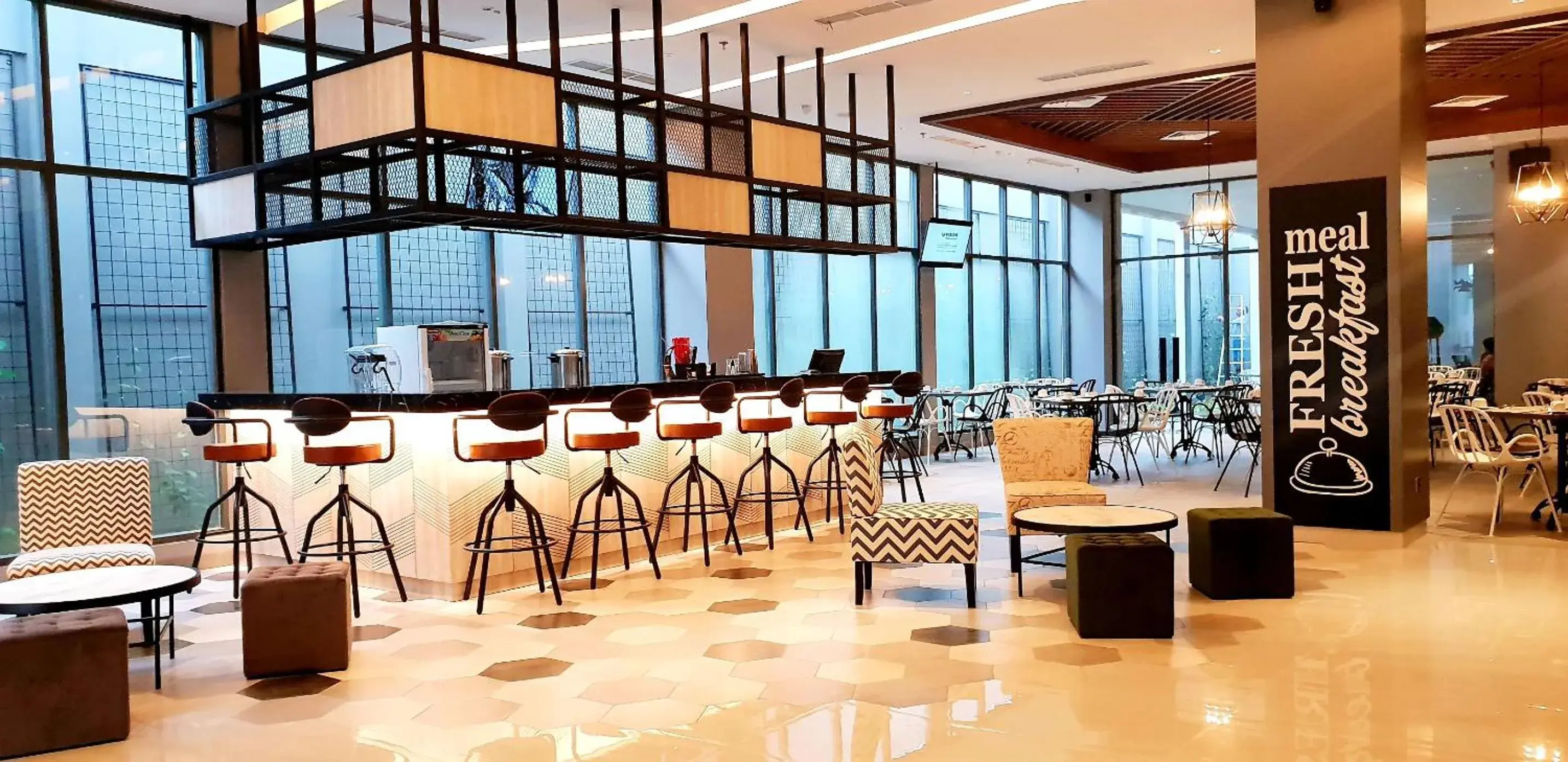 Restaurant/places to eat in BW inn Belitung Restaurant/places to eat in BW inn Belitung