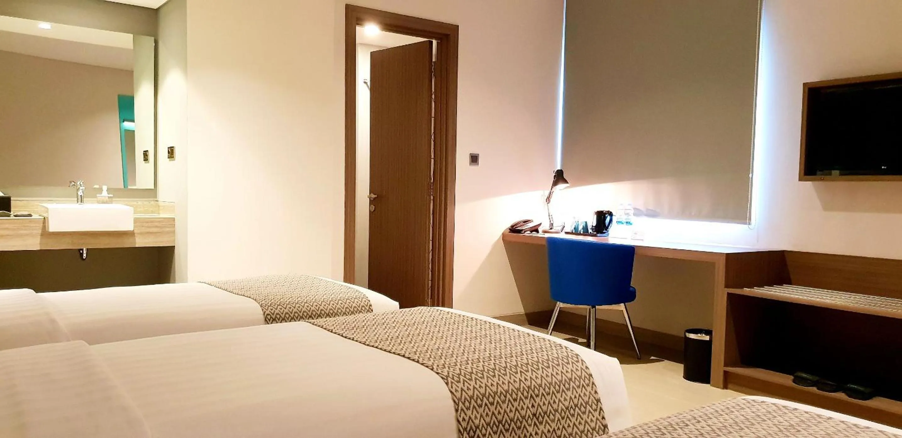 Bedroom, Bed in BW inn Belitung