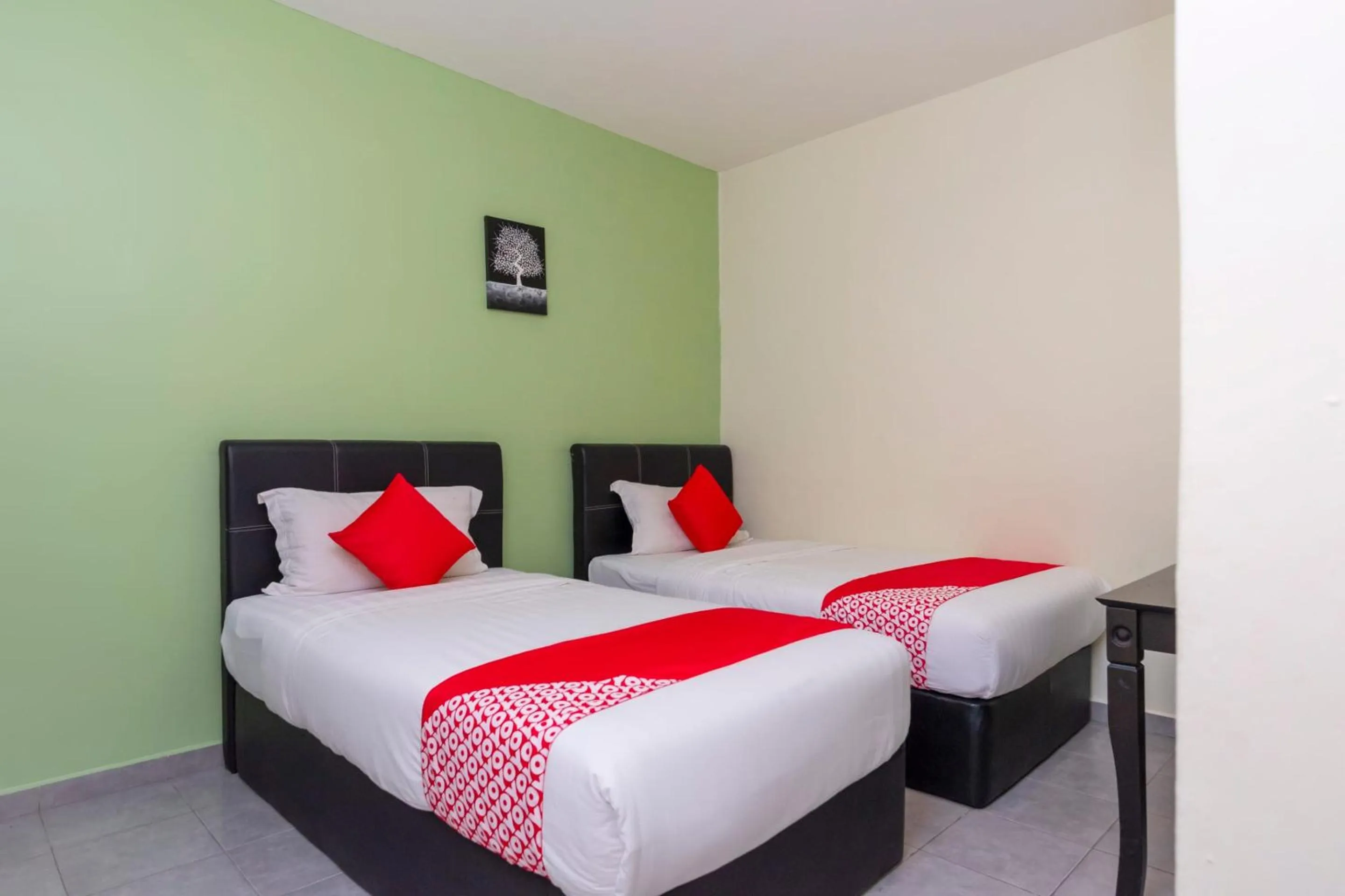 Bedroom, Bed in Muar City Hotel