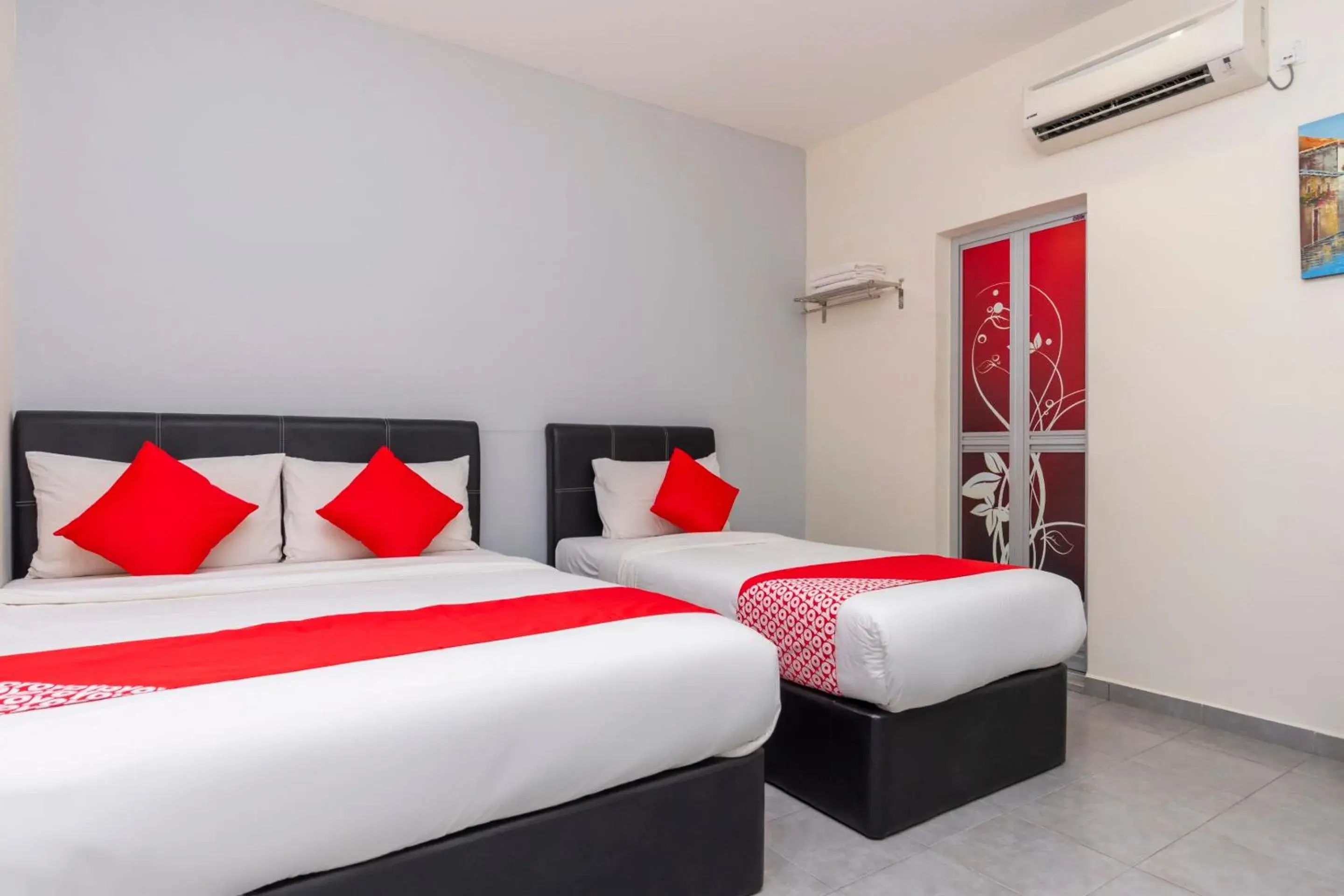 Deluxe Triple Room in Muar City Hotel Deluxe Triple Room in Muar City Hotel