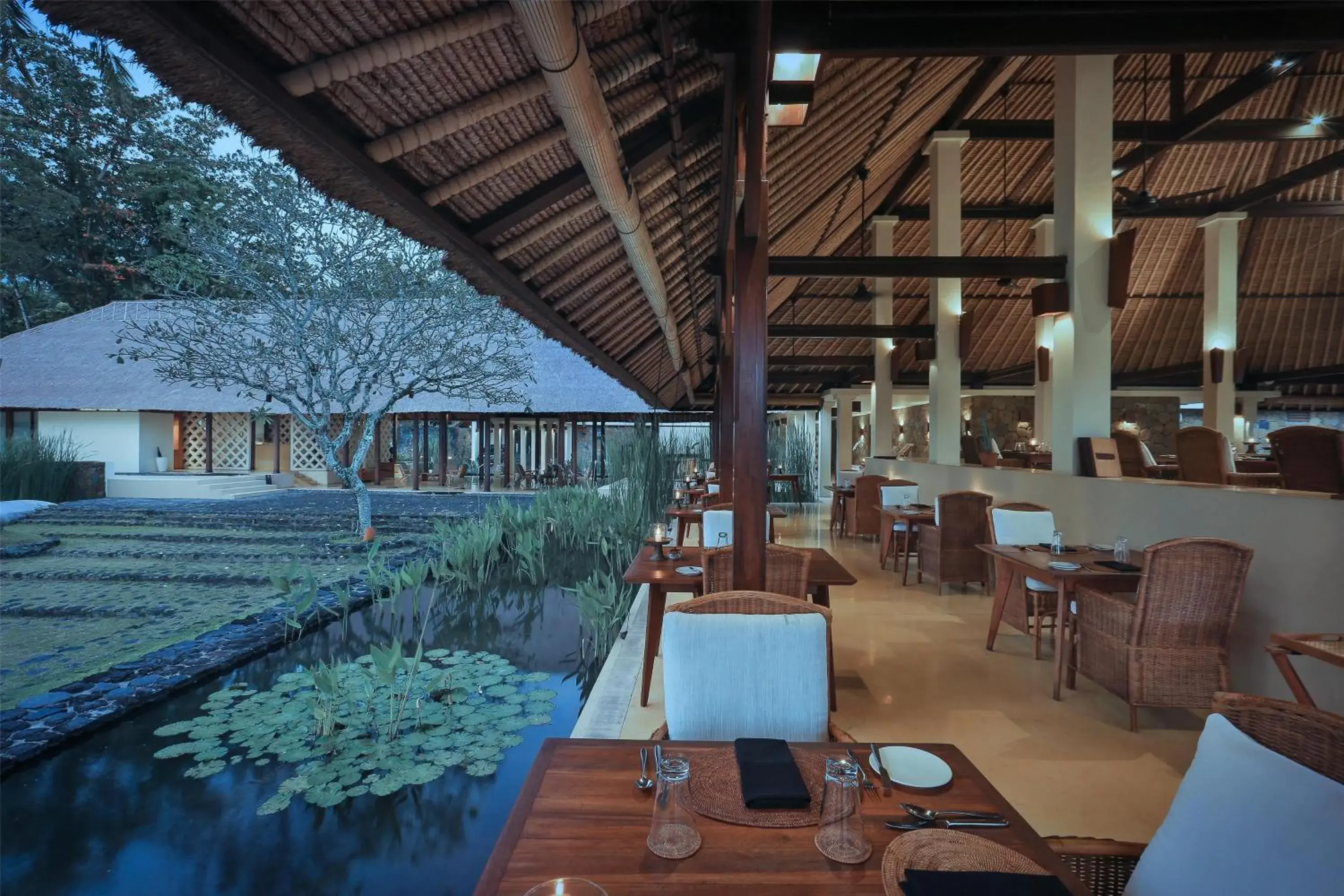 Restaurant/places to eat in Alila Manggis Restaurant/places to eat in Alila Manggis