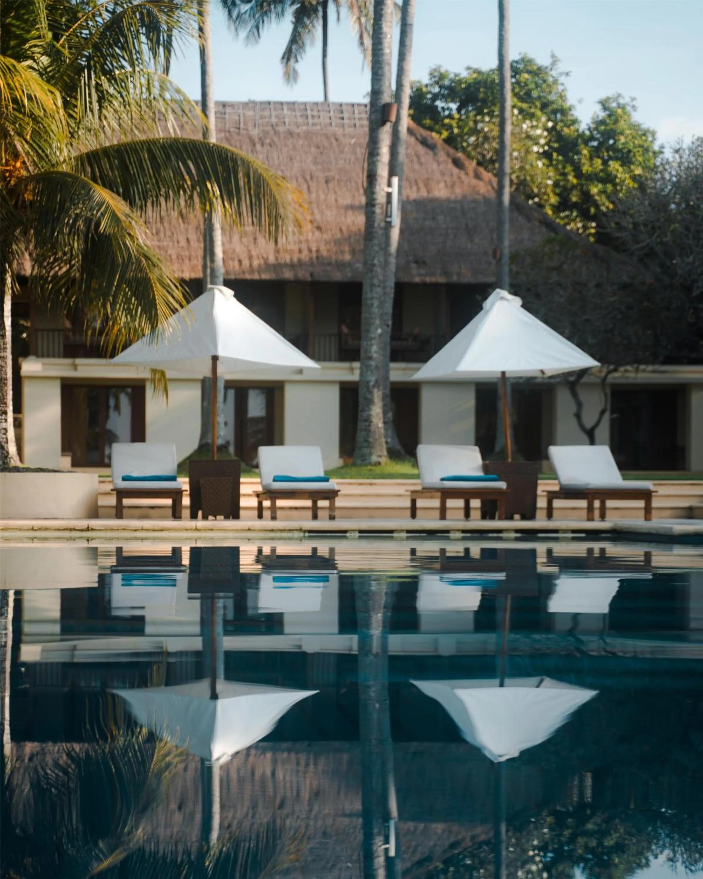 Swimming pool in Alila Manggis