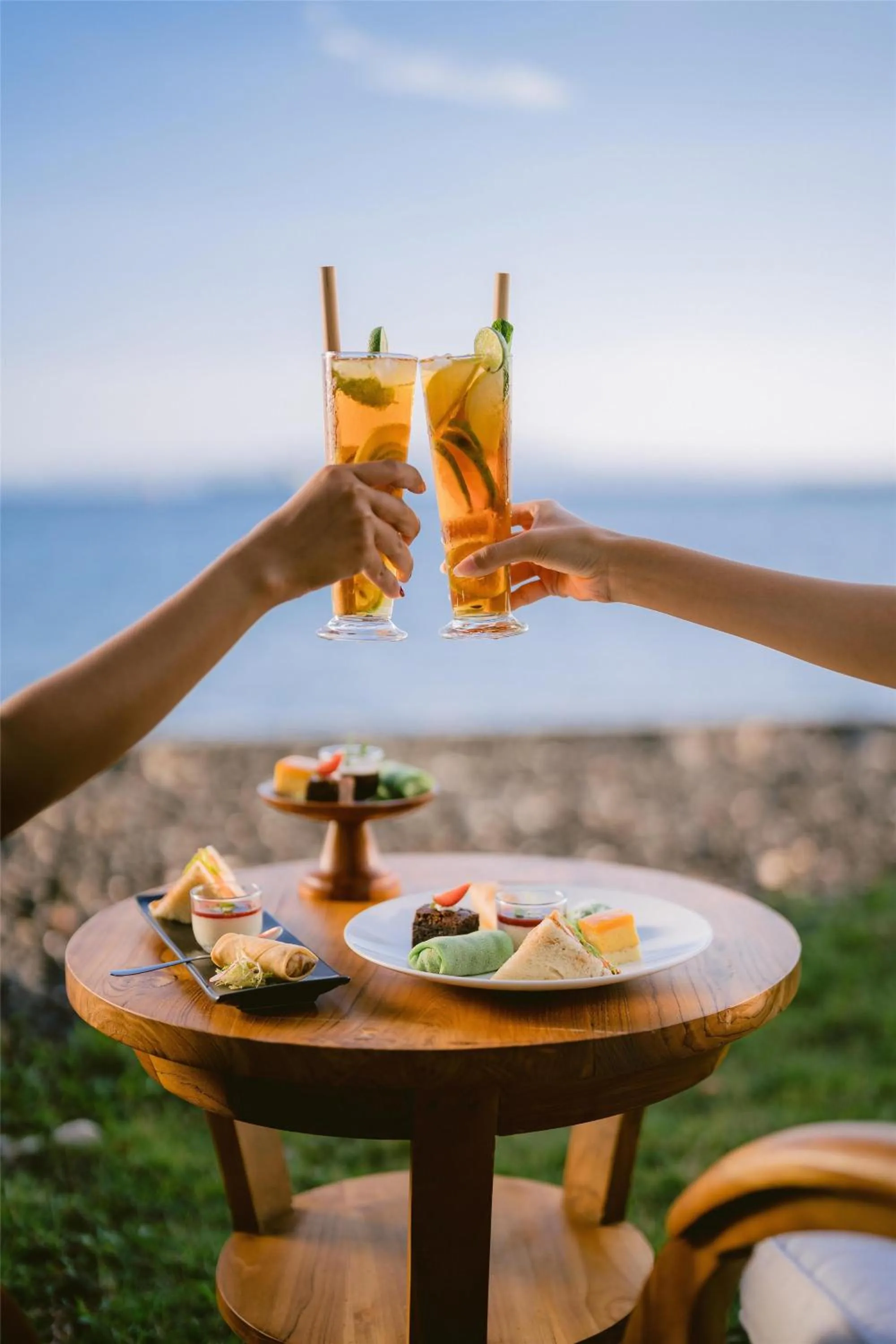 Restaurant/places to eat in Alila Manggis