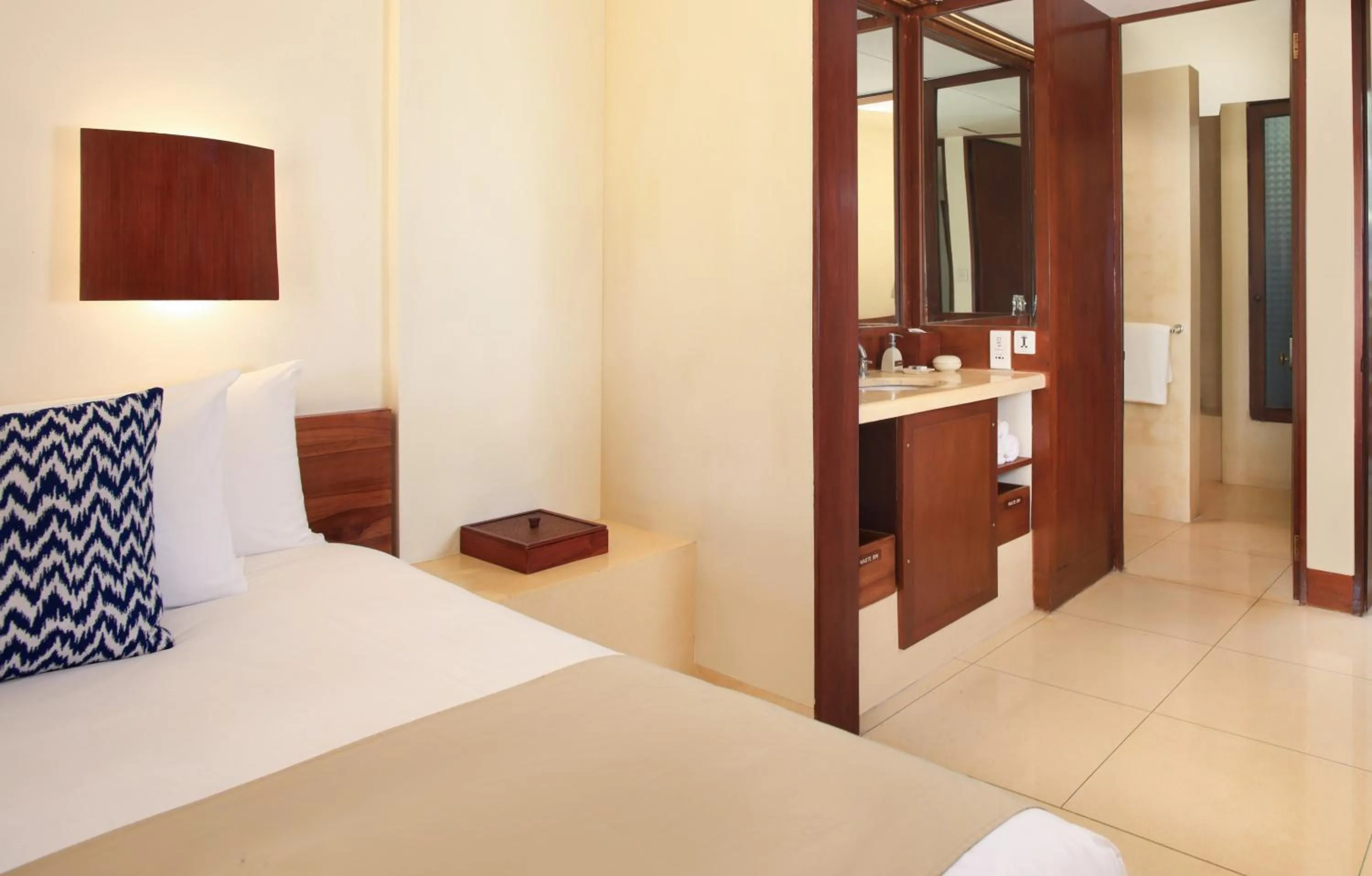 Bathroom, Bed in Alila Manggis