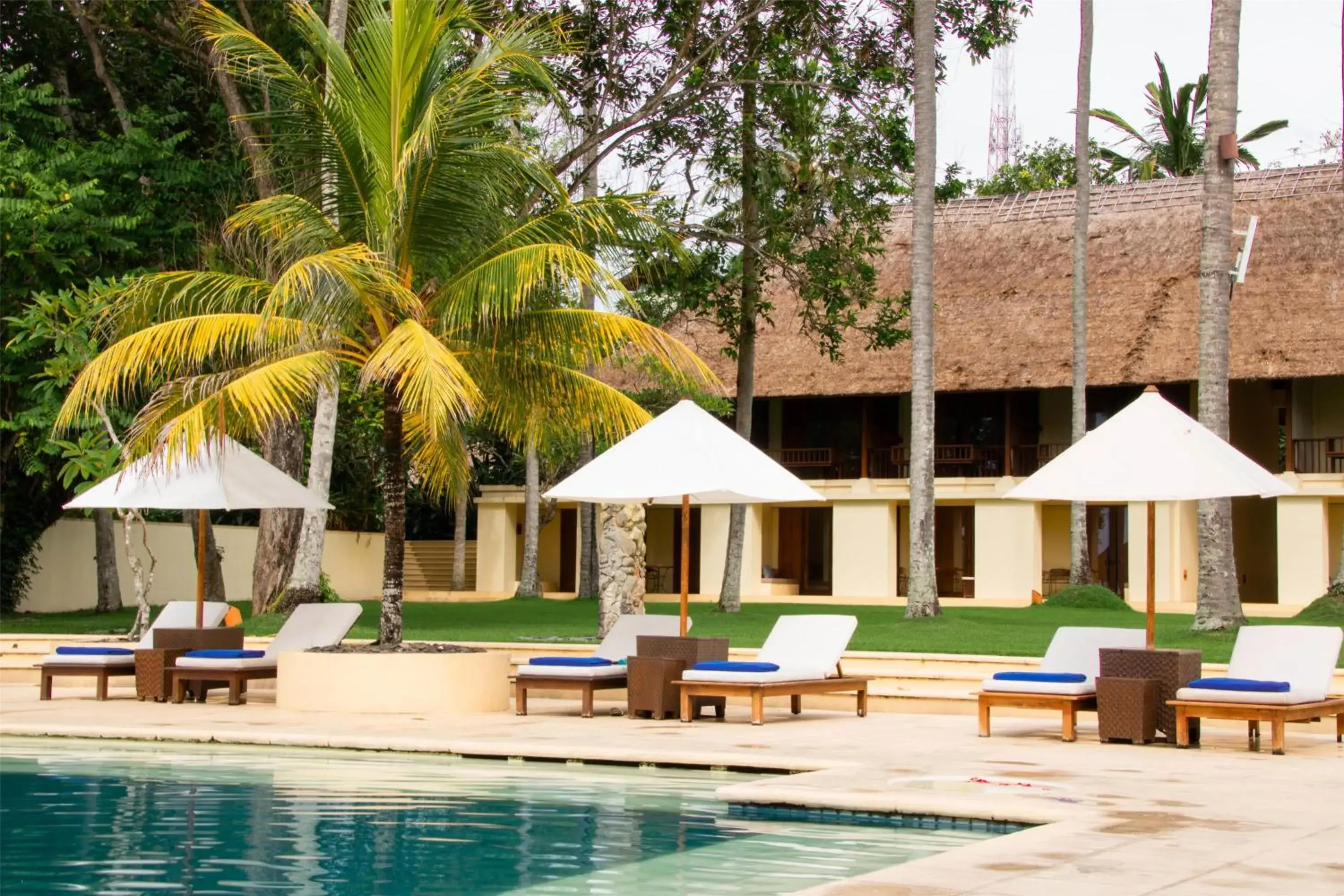 Swimming pool in Alila Manggis Swimming pool in Alila Manggis