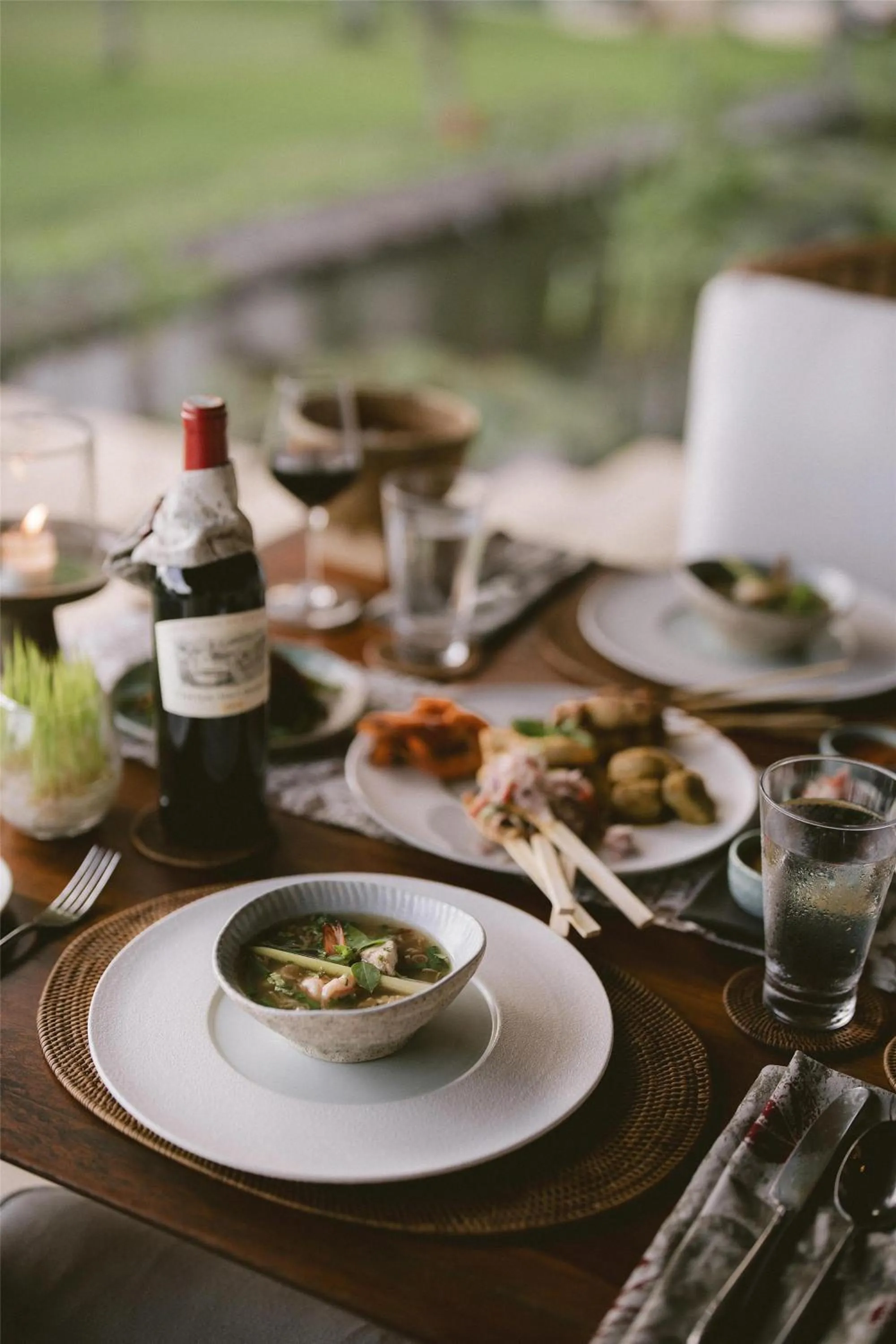 Restaurant/places to eat in Alila Manggis