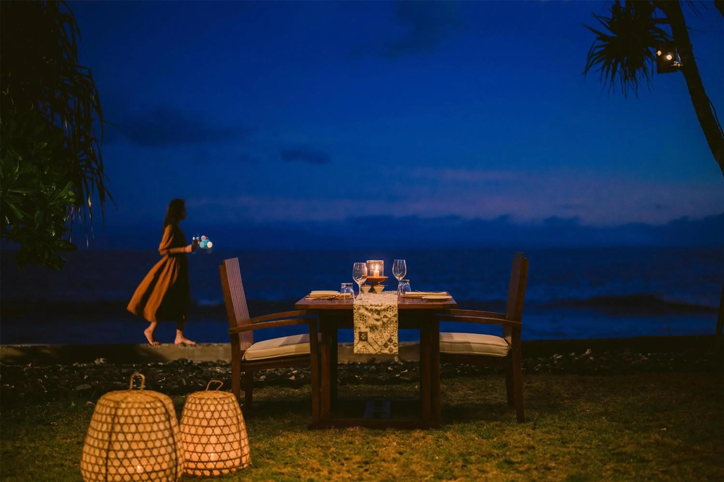 Restaurant/places to eat in Alila Manggis