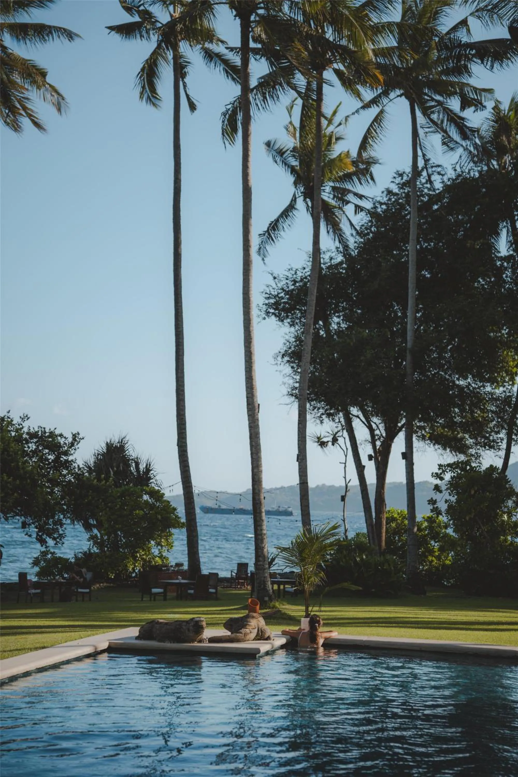 Swimming pool in Alila Manggis
