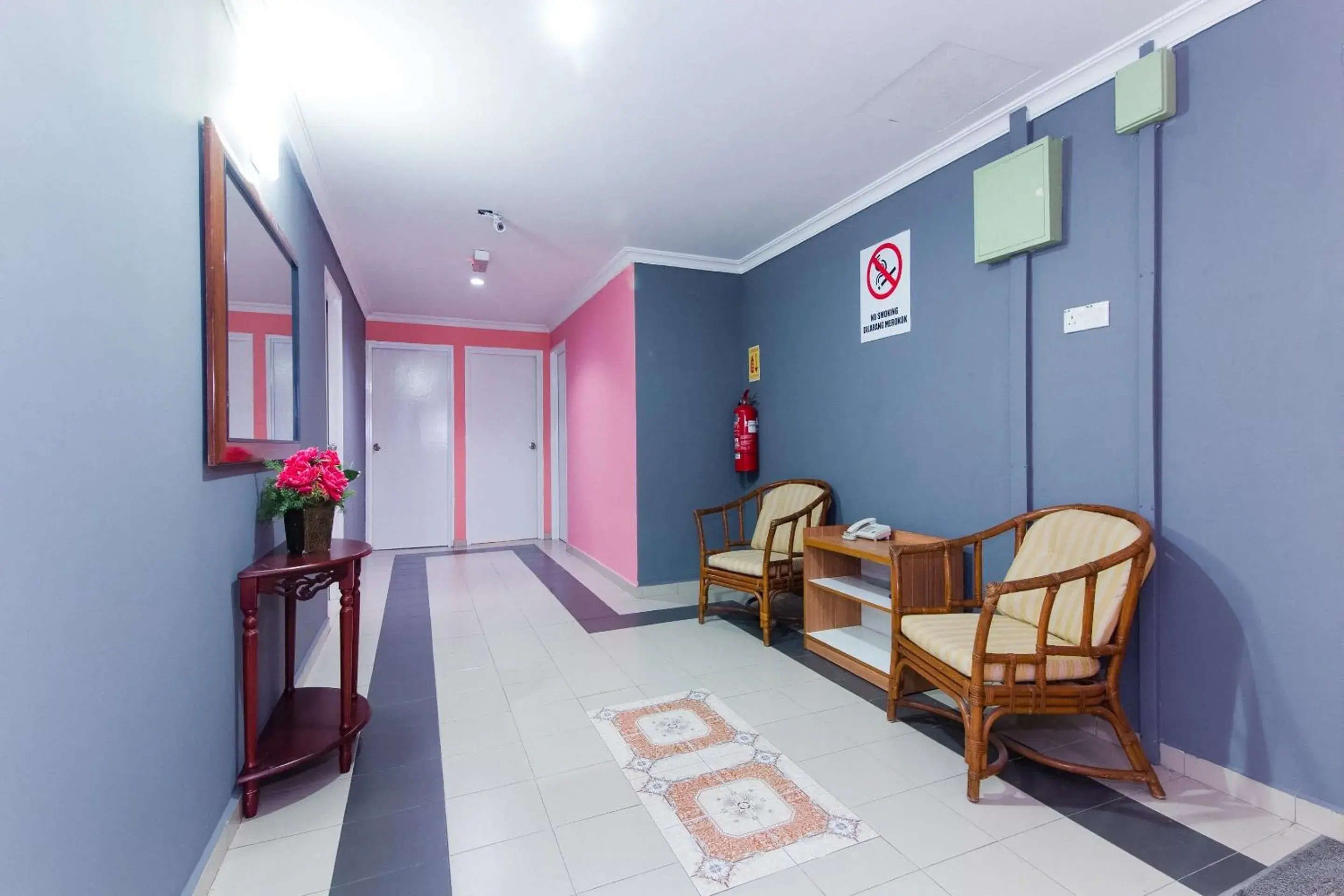 Lobby or reception in Hotel O Comfort Lobby or reception in Hotel O Comfort