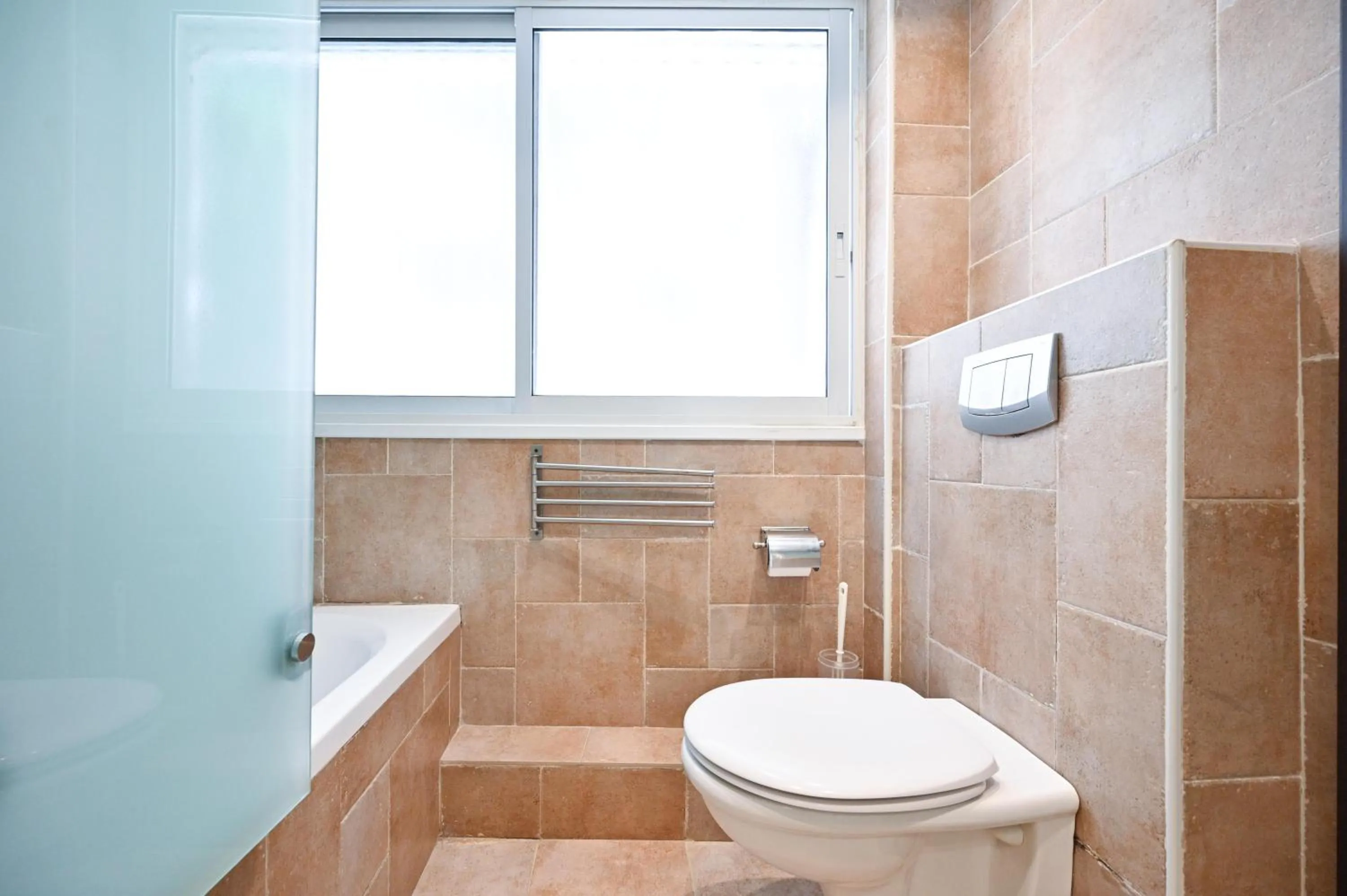 Shower in Cozy 2BR in Ben Gurion blvd by HolyGuest