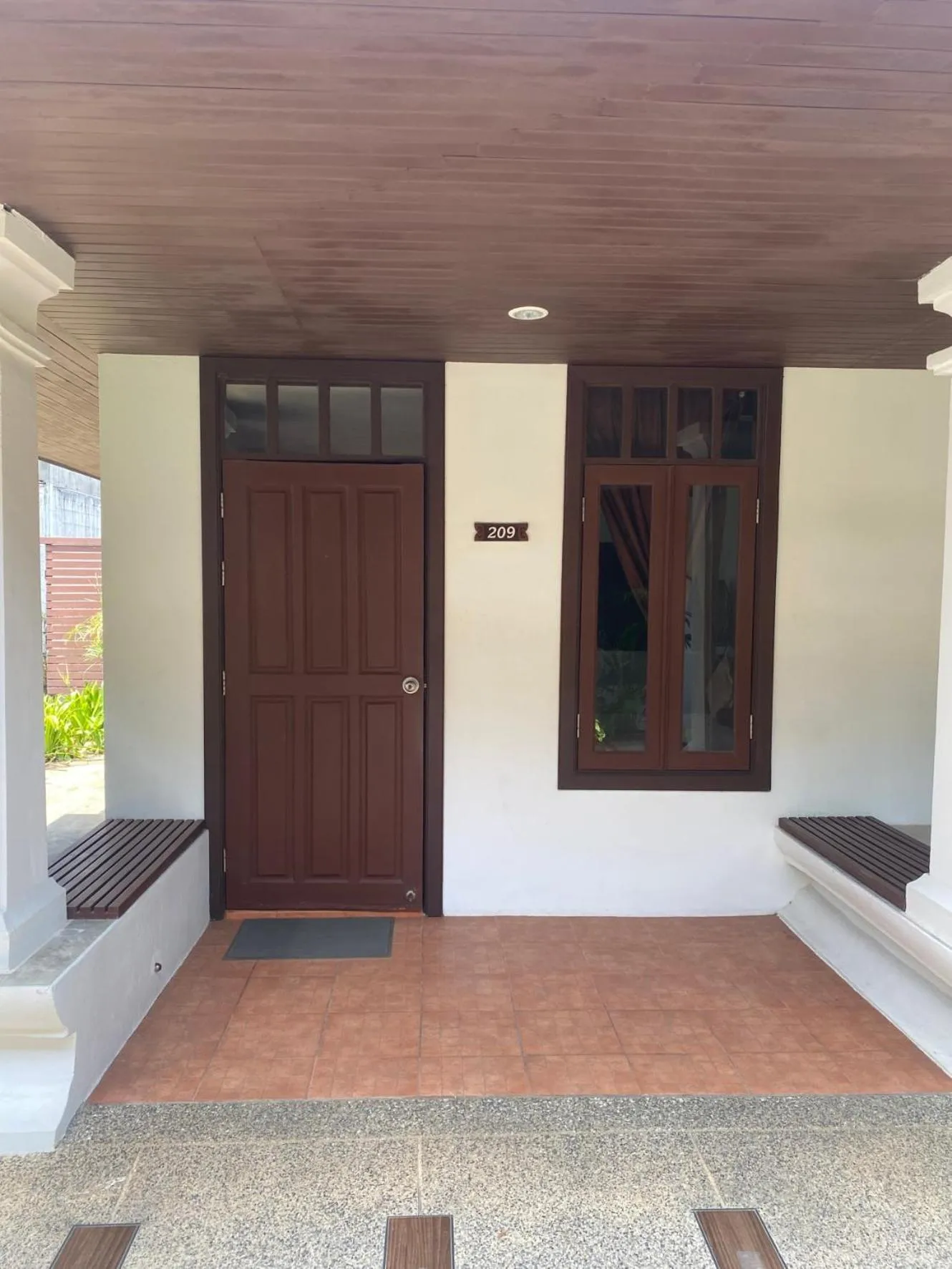 Property building in Al's Resort